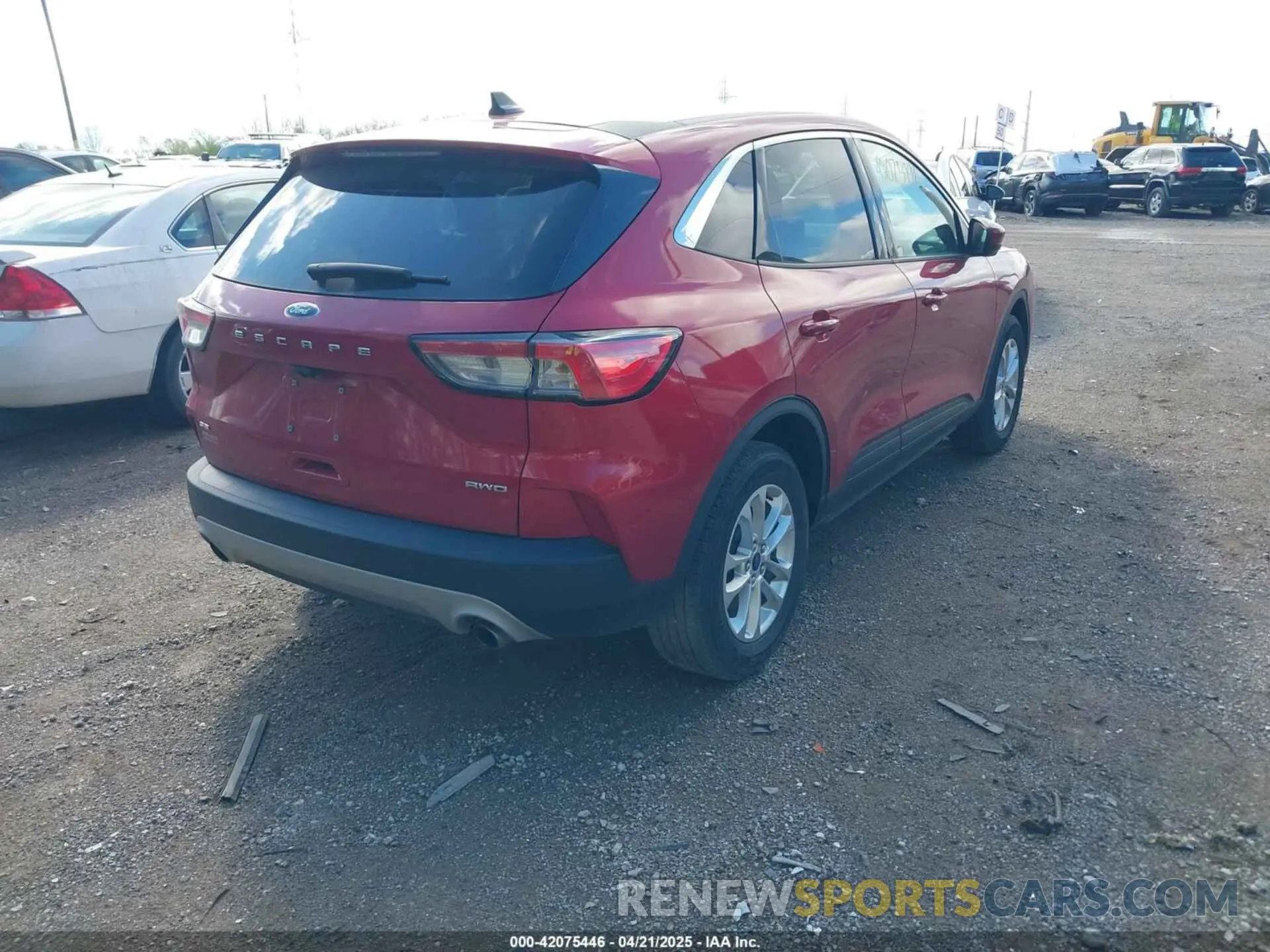 4 Photograph of a damaged car 1FMCU9G64LUC69806 FORD ESCAPE 2020