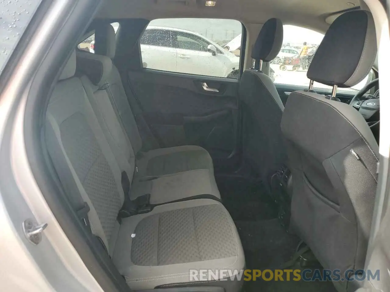 10 Photograph of a damaged car 1FMCU9G65LUA11181 FORD ESCAPE 2020