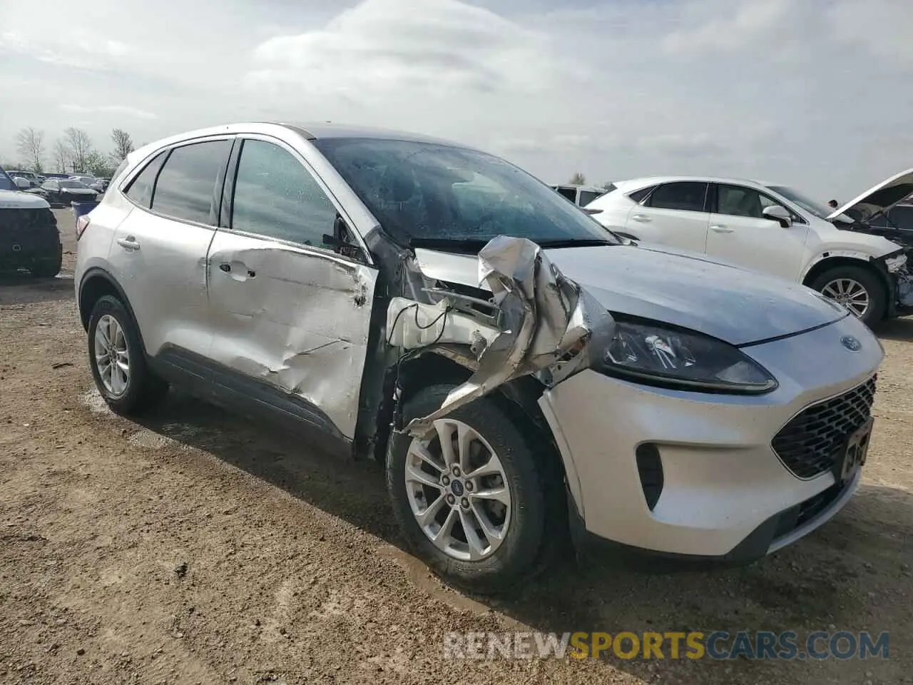 4 Photograph of a damaged car 1FMCU9G65LUA11181 FORD ESCAPE 2020