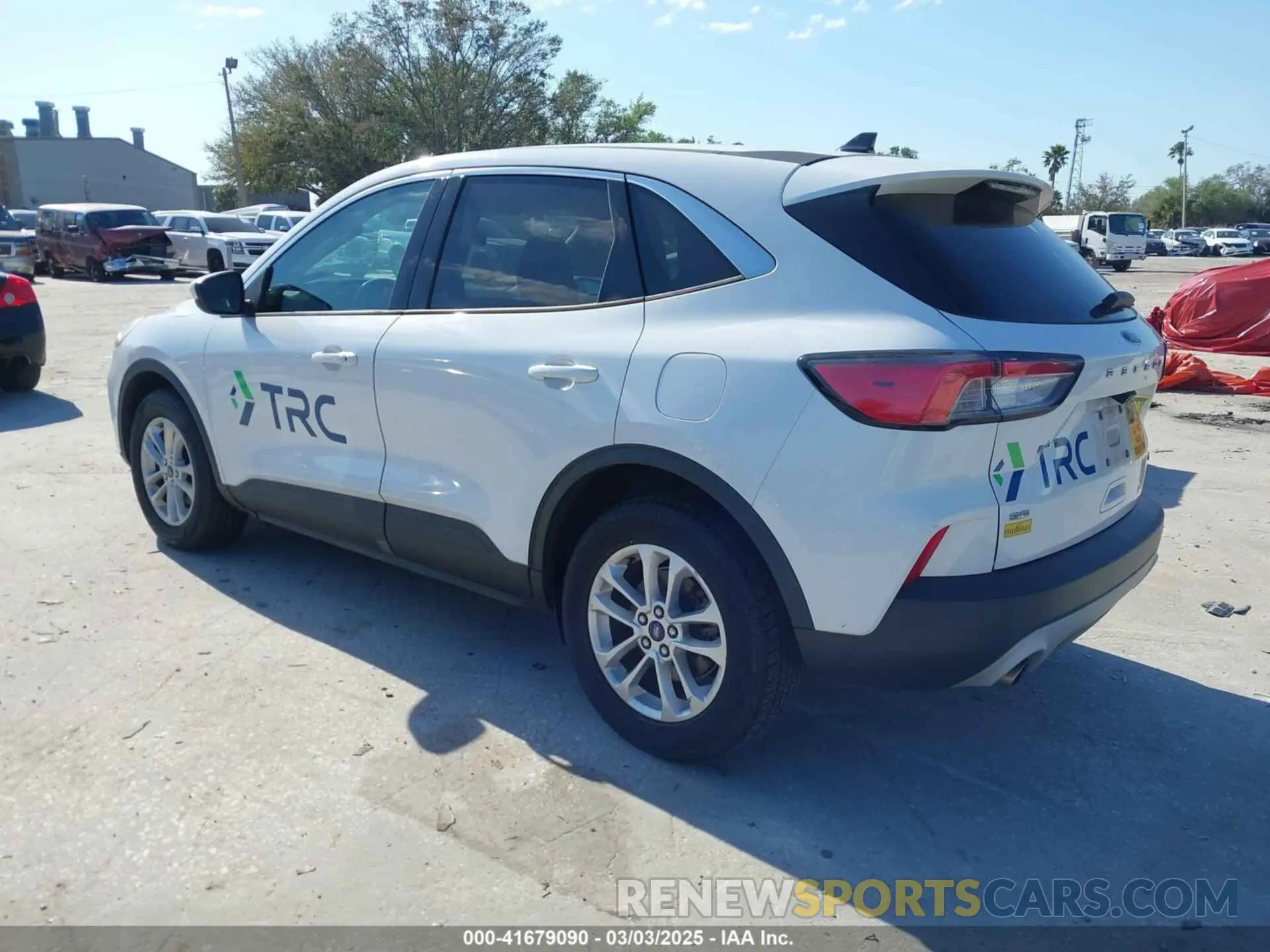 3 Photograph of a damaged car 1FMCU9G65LUA37862 FORD ESCAPE 2020