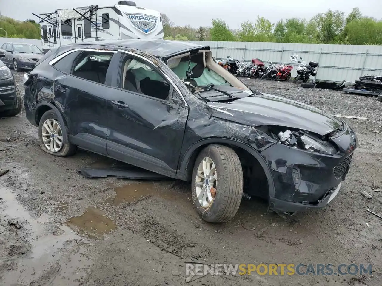 4 Photograph of a damaged car 1FMCU9G65LUA64642 FORD ESCAPE 2020