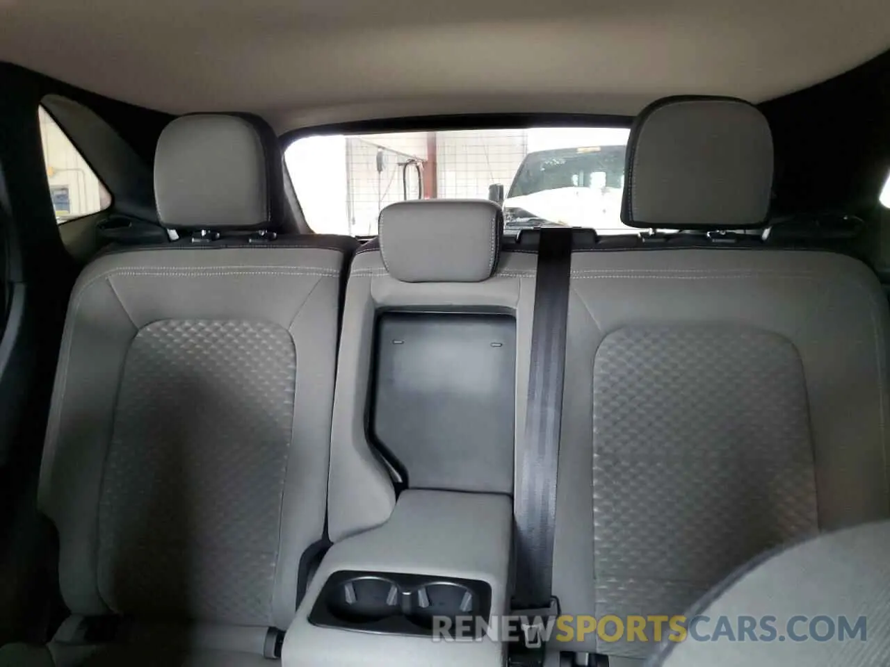 10 Photograph of a damaged car 1FMCU9G65LUA71672 FORD ESCAPE 2020