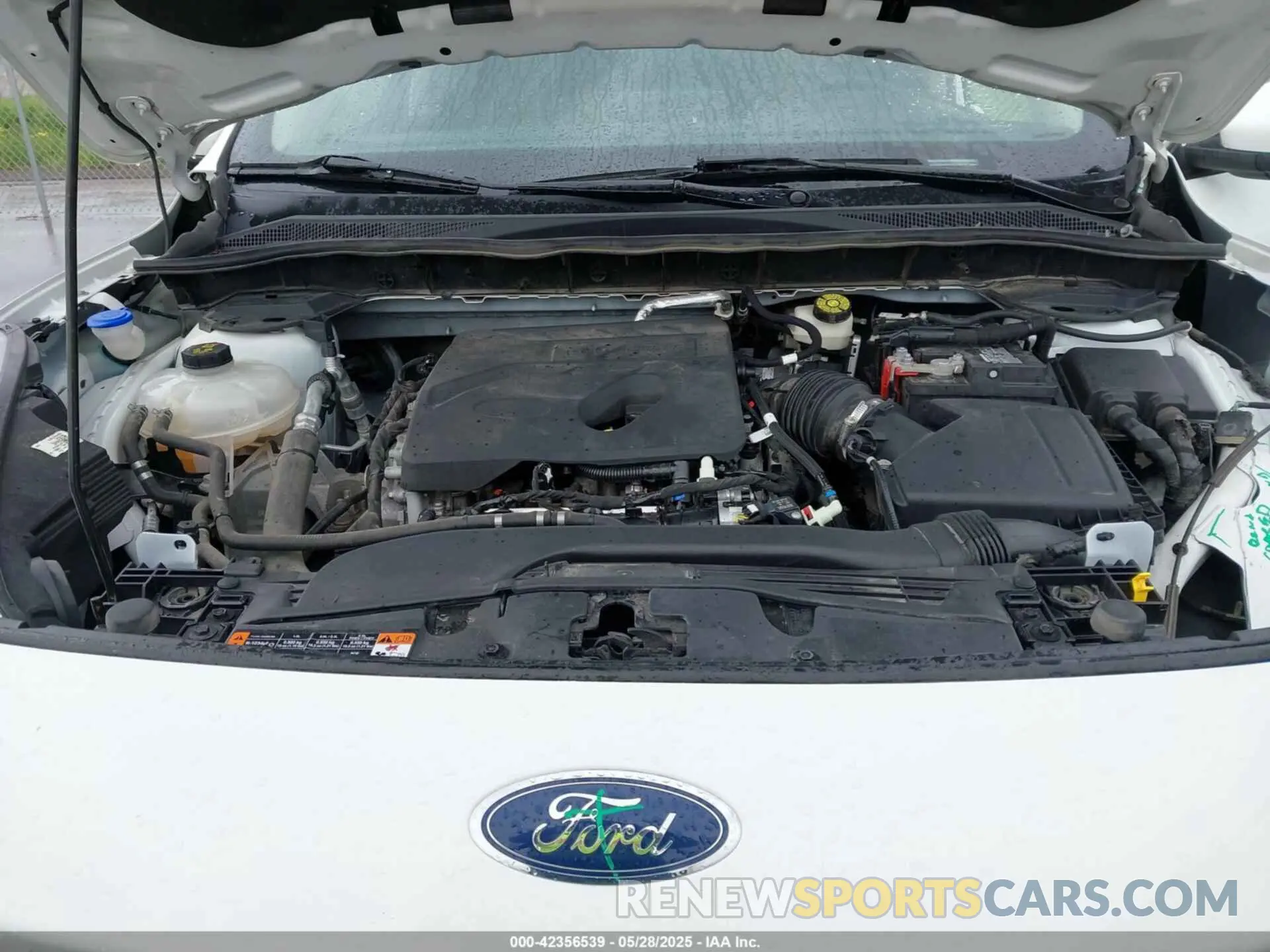 10 Photograph of a damaged car 1FMCU9G65LUA84132 FORD ESCAPE 2020