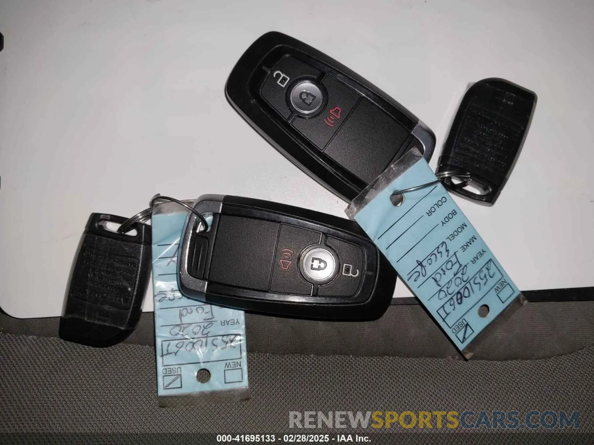 11 Photograph of a damaged car 1FMCU9G65LUB04606 FORD ESCAPE 2020