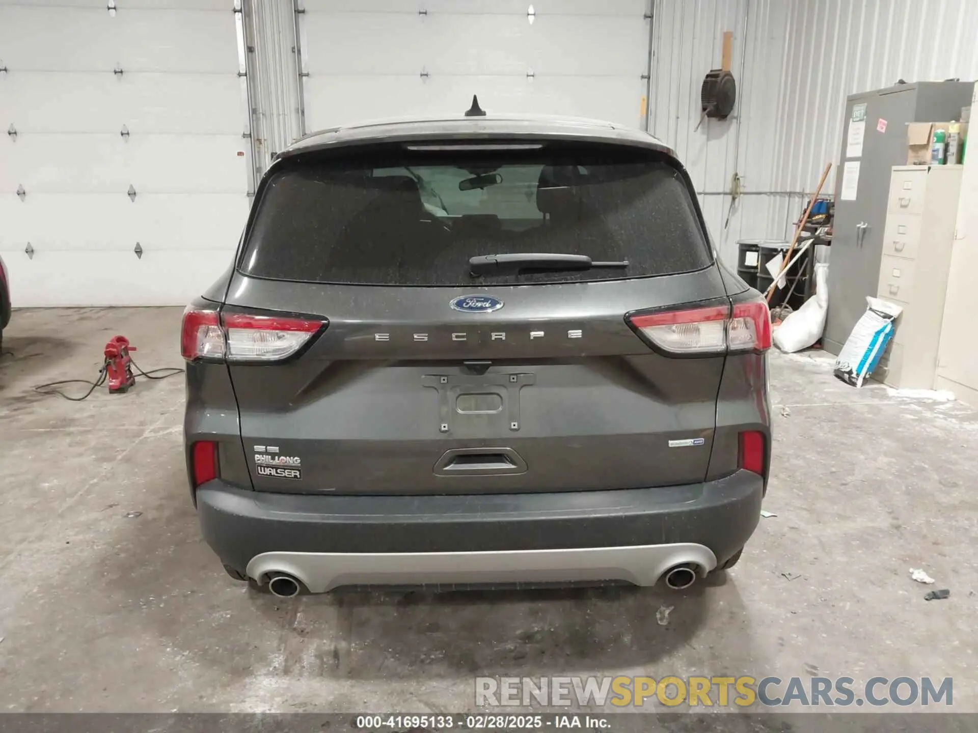 16 Photograph of a damaged car 1FMCU9G65LUB04606 FORD ESCAPE 2020