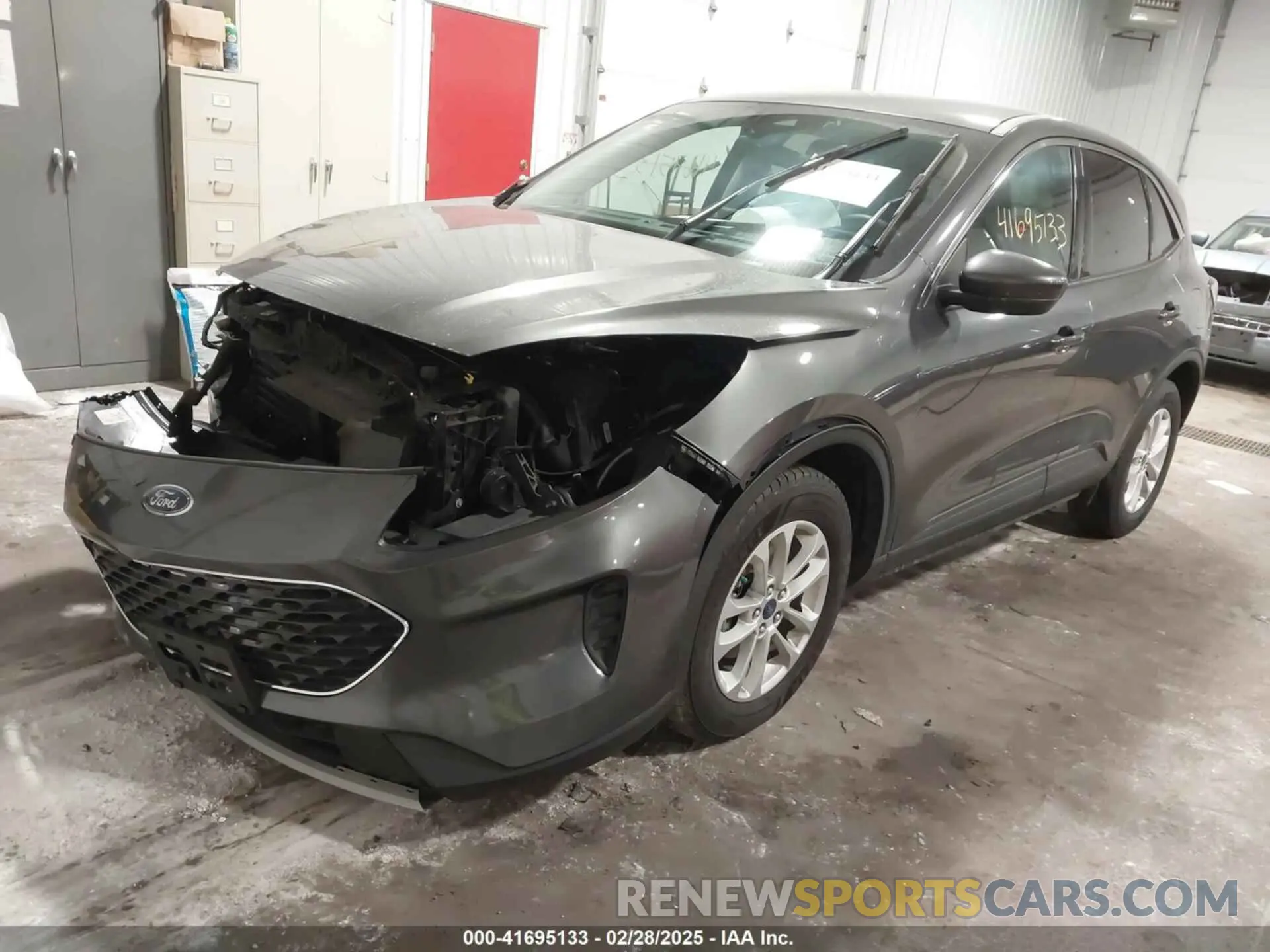 2 Photograph of a damaged car 1FMCU9G65LUB04606 FORD ESCAPE 2020