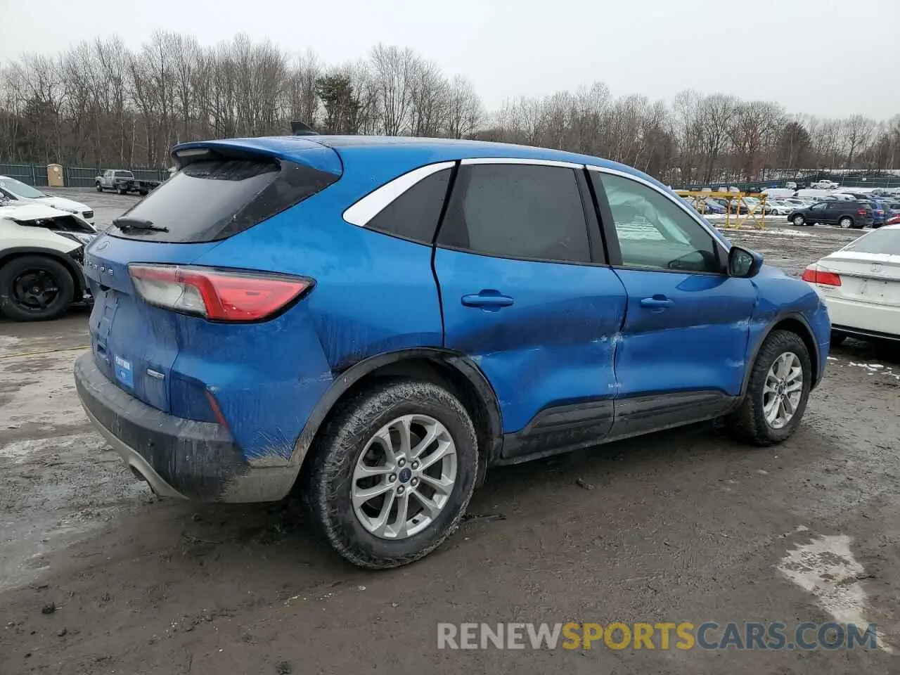 3 Photograph of a damaged car 1FMCU9G65LUB37766 FORD ESCAPE 2020