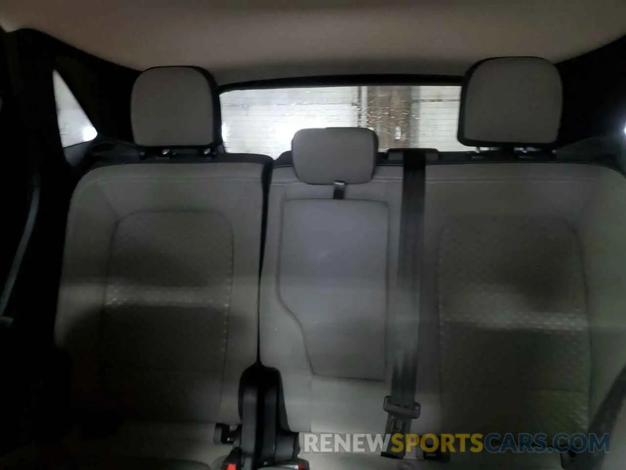 10 Photograph of a damaged car 1FMCU9G65LUB72615 FORD ESCAPE 2020