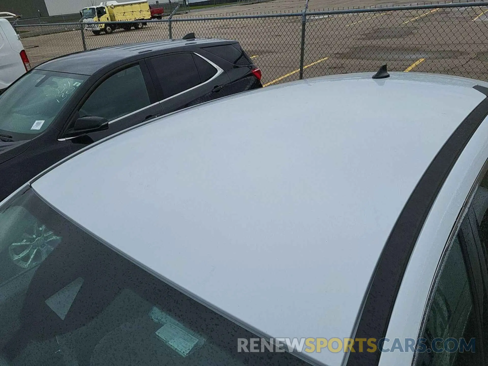 21 Photograph of a damaged car 1FMCU9G65LUB80729 FORD ESCAPE 2020
