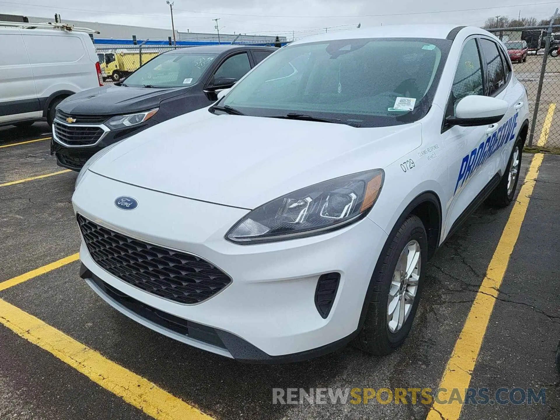 9 Photograph of a damaged car 1FMCU9G65LUB80729 FORD ESCAPE 2020