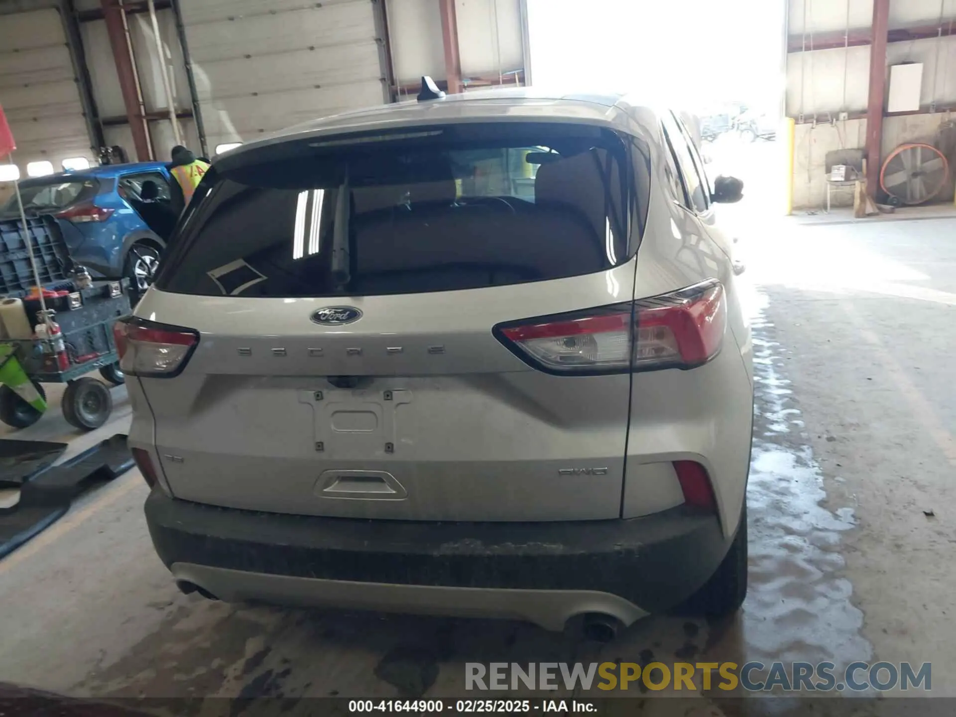 16 Photograph of a damaged car 1FMCU9G65LUC78353 FORD ESCAPE 2020