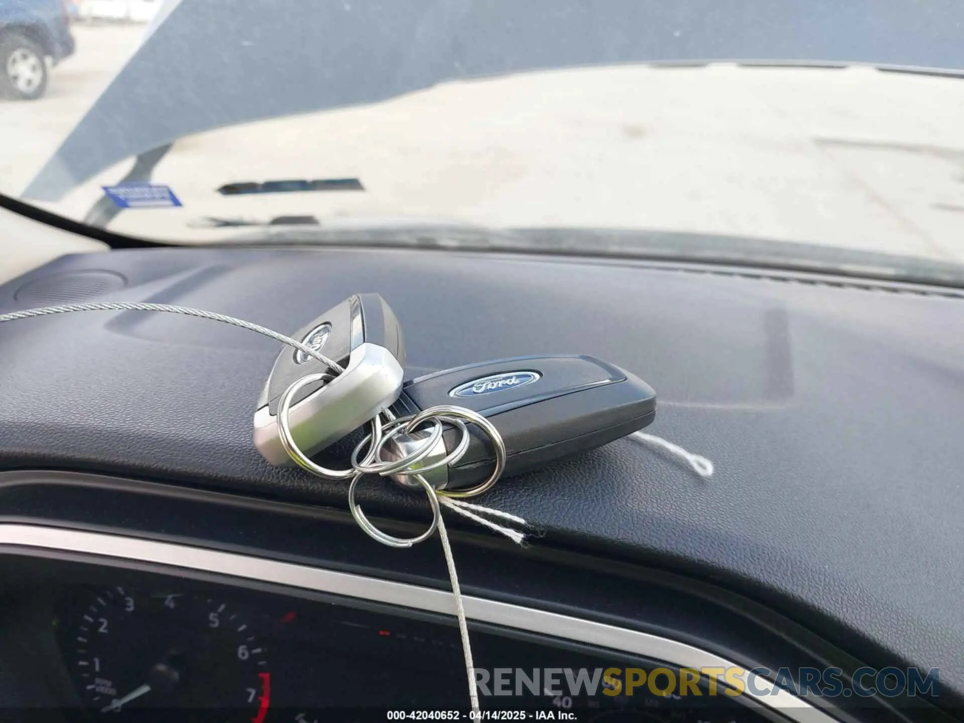 11 Photograph of a damaged car 1FMCU9G66LUA77223 FORD ESCAPE 2020