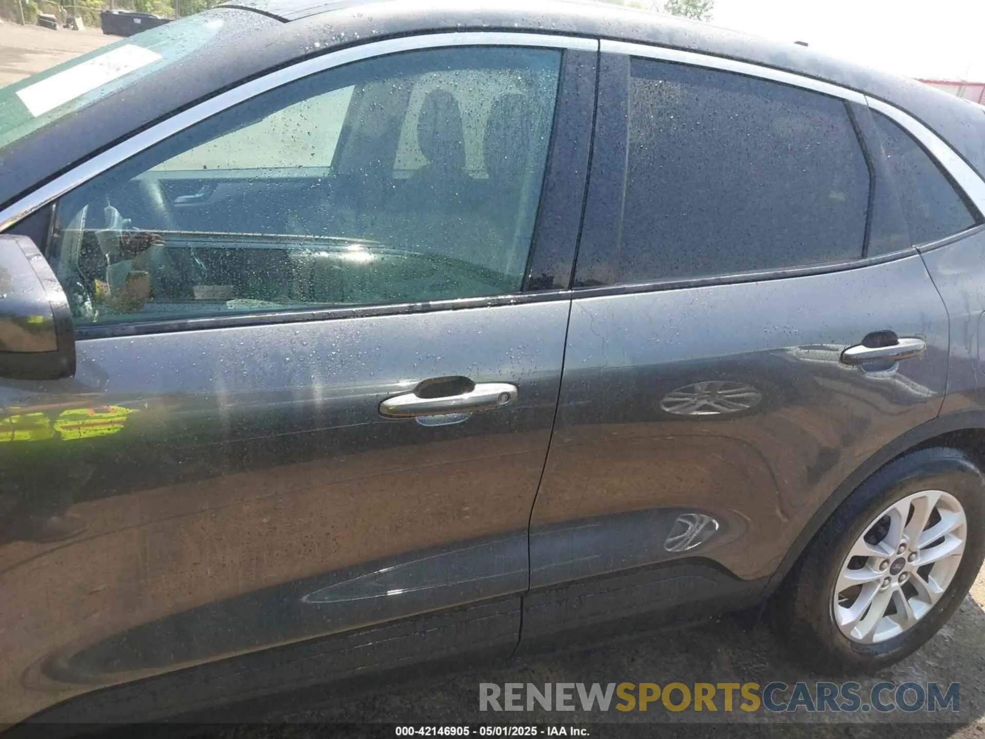 14 Photograph of a damaged car 1FMCU9G66LUA94684 FORD ESCAPE 2020