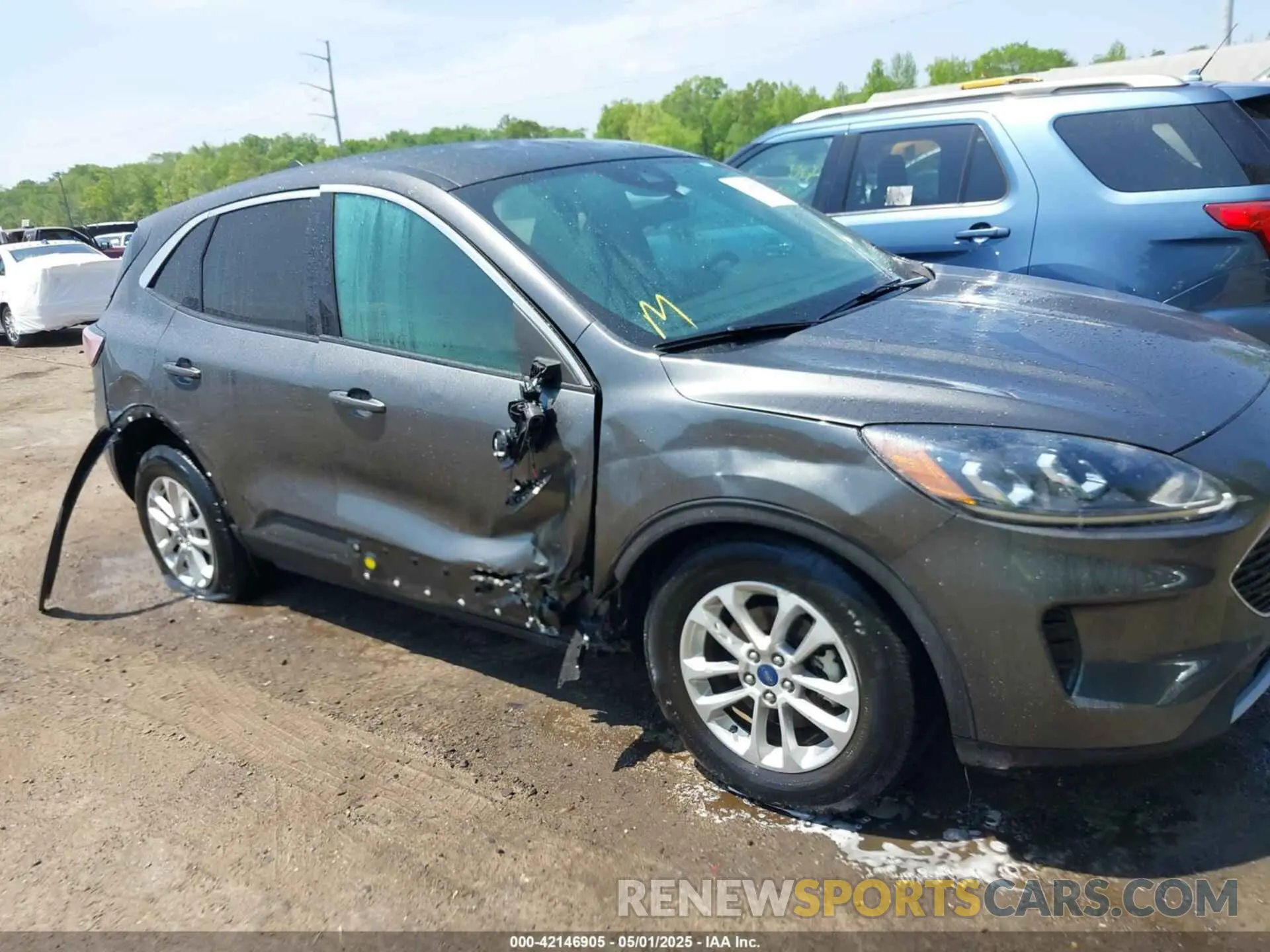 6 Photograph of a damaged car 1FMCU9G66LUA94684 FORD ESCAPE 2020