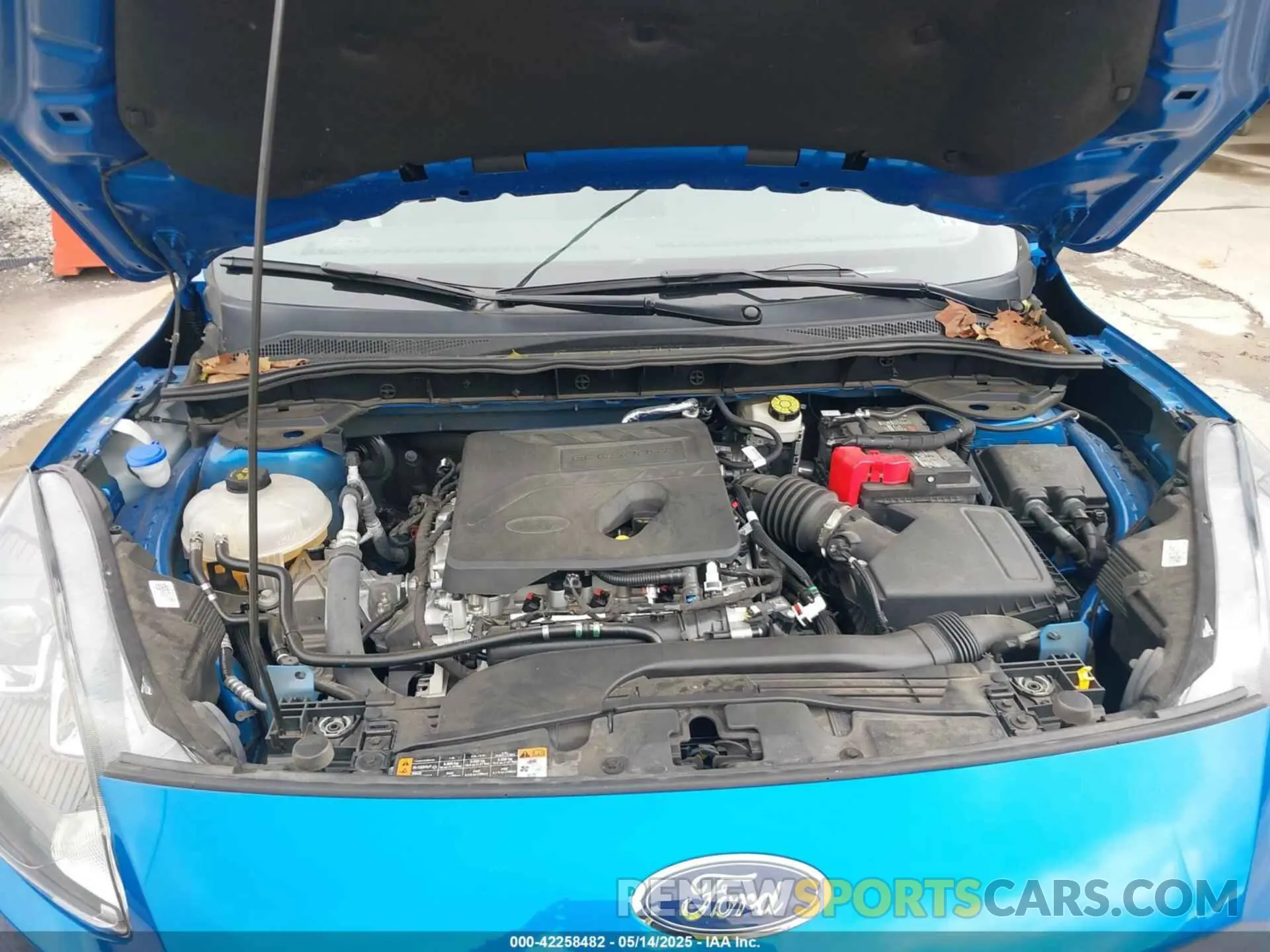 10 Photograph of a damaged car 1FMCU9G66LUA95270 FORD ESCAPE 2020