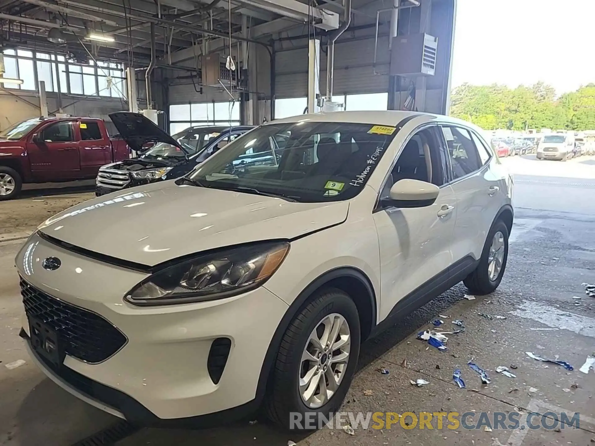 11 Photograph of a damaged car 1FMCU9G66LUB14805 FORD ESCAPE 2020