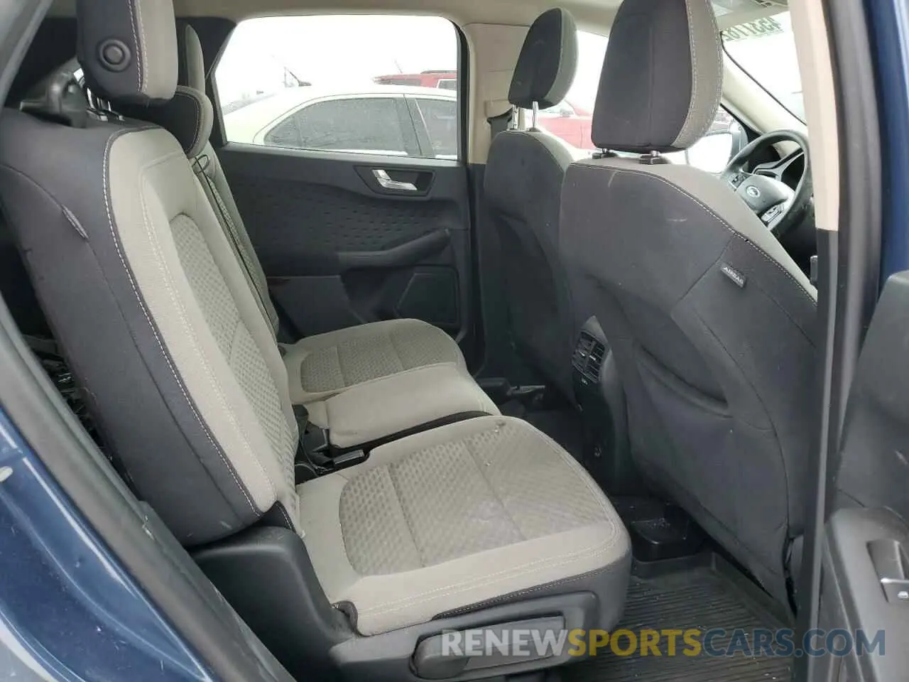 11 Photograph of a damaged car 1FMCU9G66LUB40630 FORD ESCAPE 2020