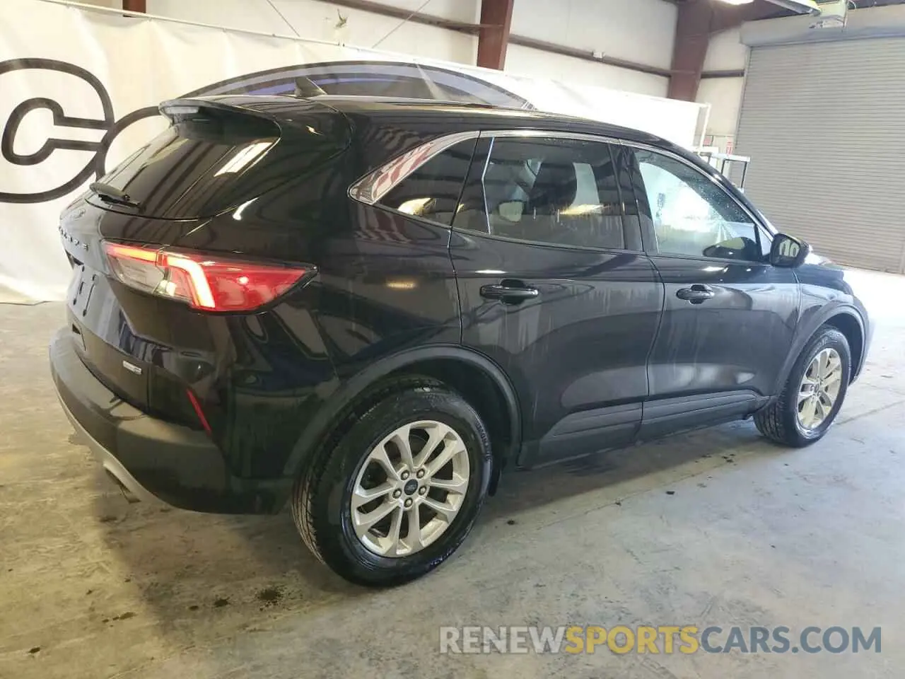 3 Photograph of a damaged car 1FMCU9G66LUC30215 FORD ESCAPE 2020