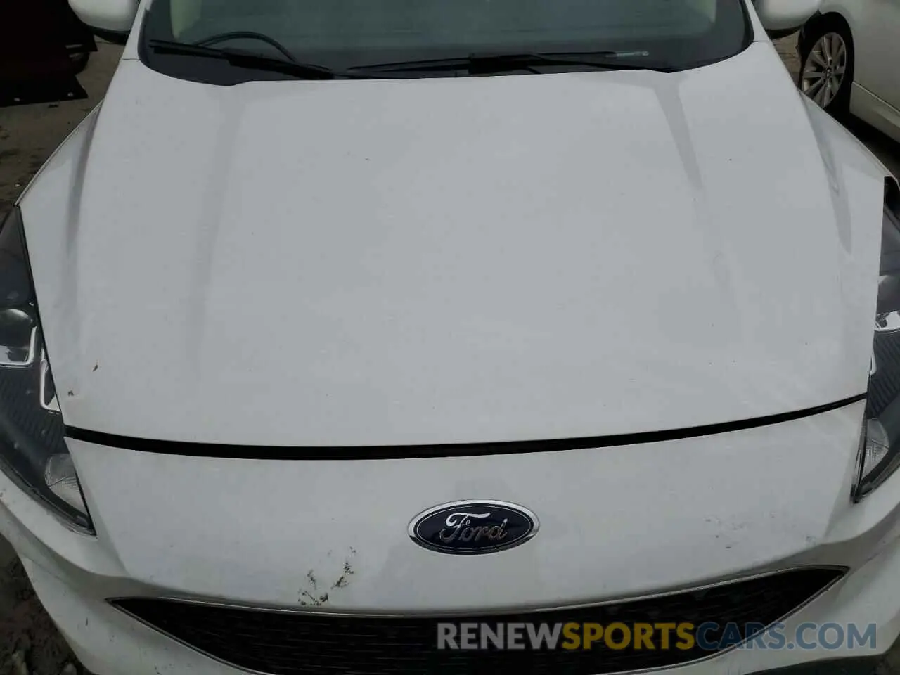 11 Photograph of a damaged car 1FMCU9G66LUC72707 FORD ESCAPE 2020