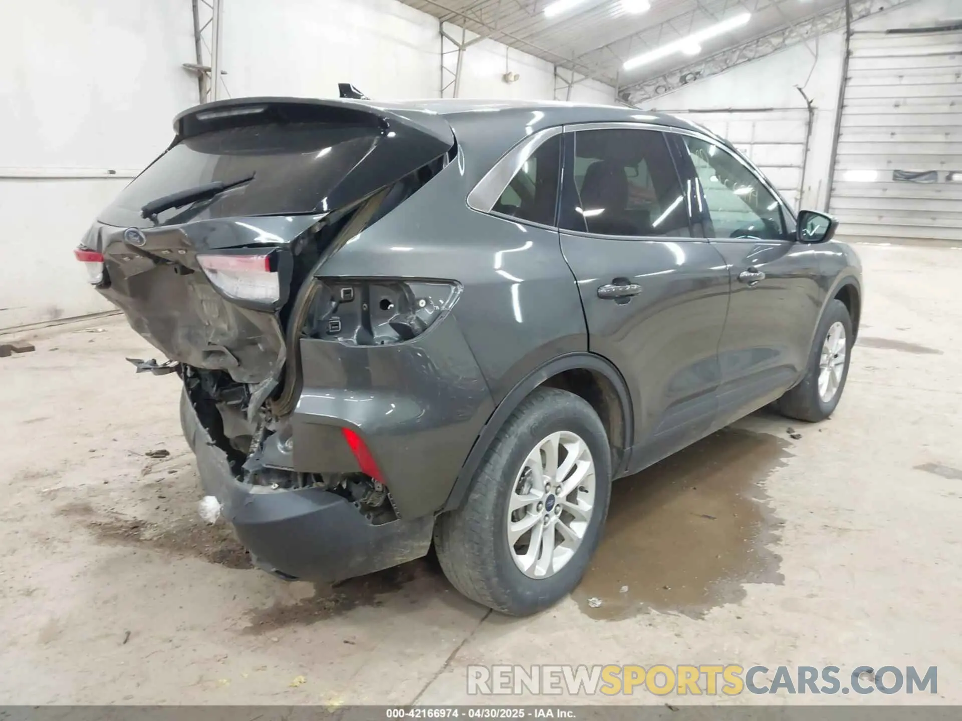 4 Photograph of a damaged car 1FMCU9G67LUA50211 FORD ESCAPE 2020