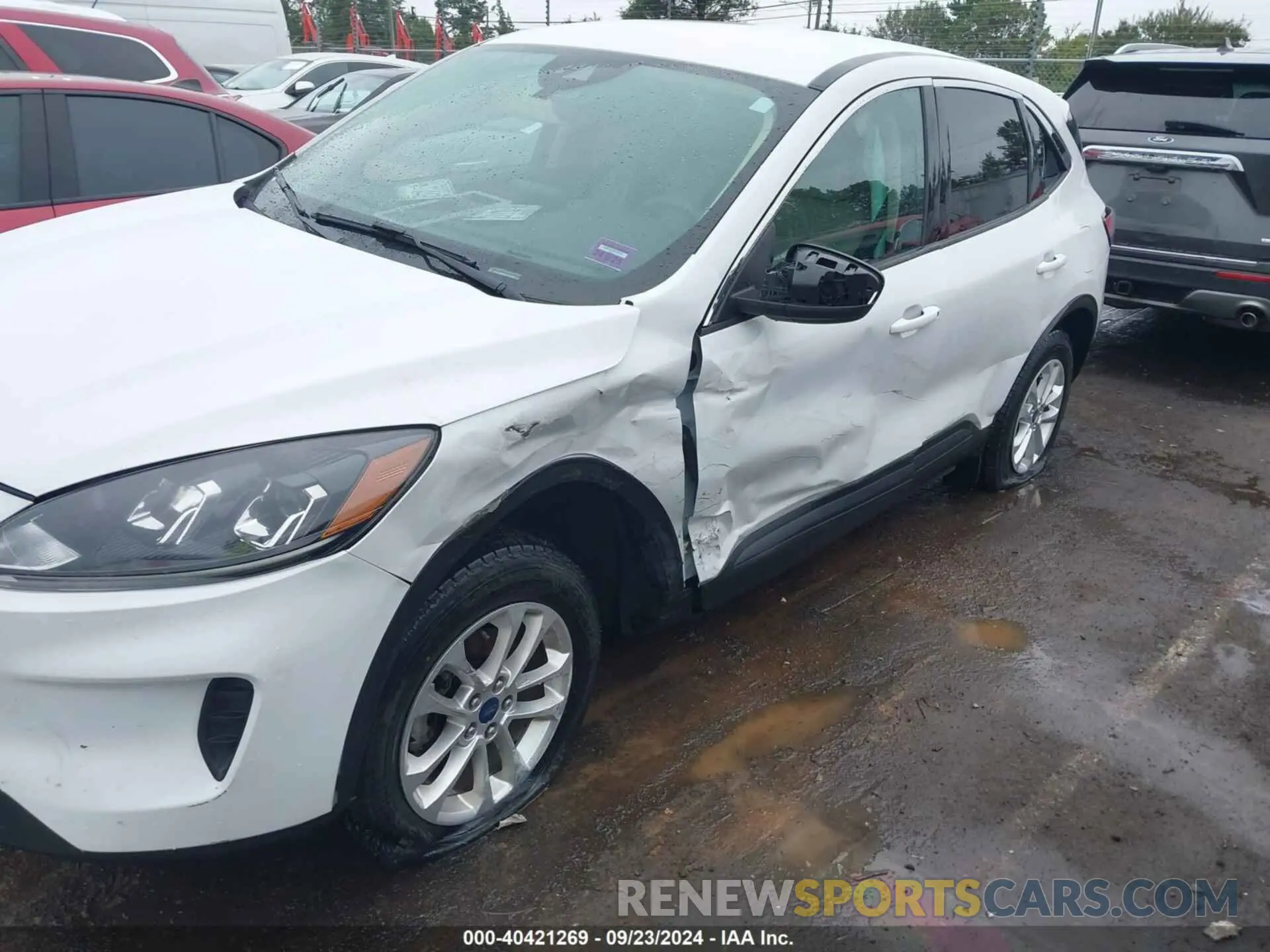 6 Photograph of a damaged car 1FMCU9G67LUA64867 FORD ESCAPE 2020
