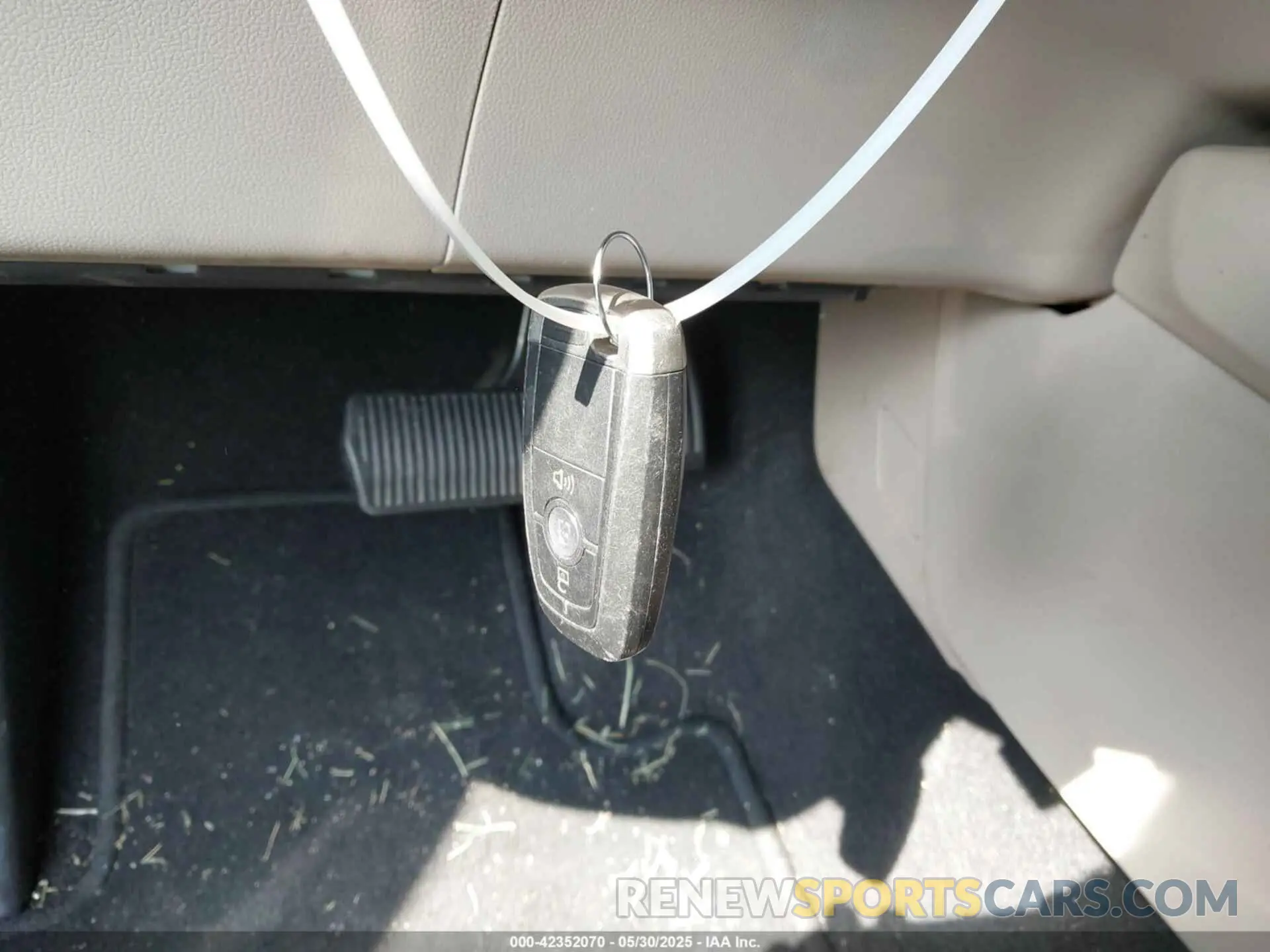 11 Photograph of a damaged car 1FMCU9G67LUA94600 FORD ESCAPE 2020