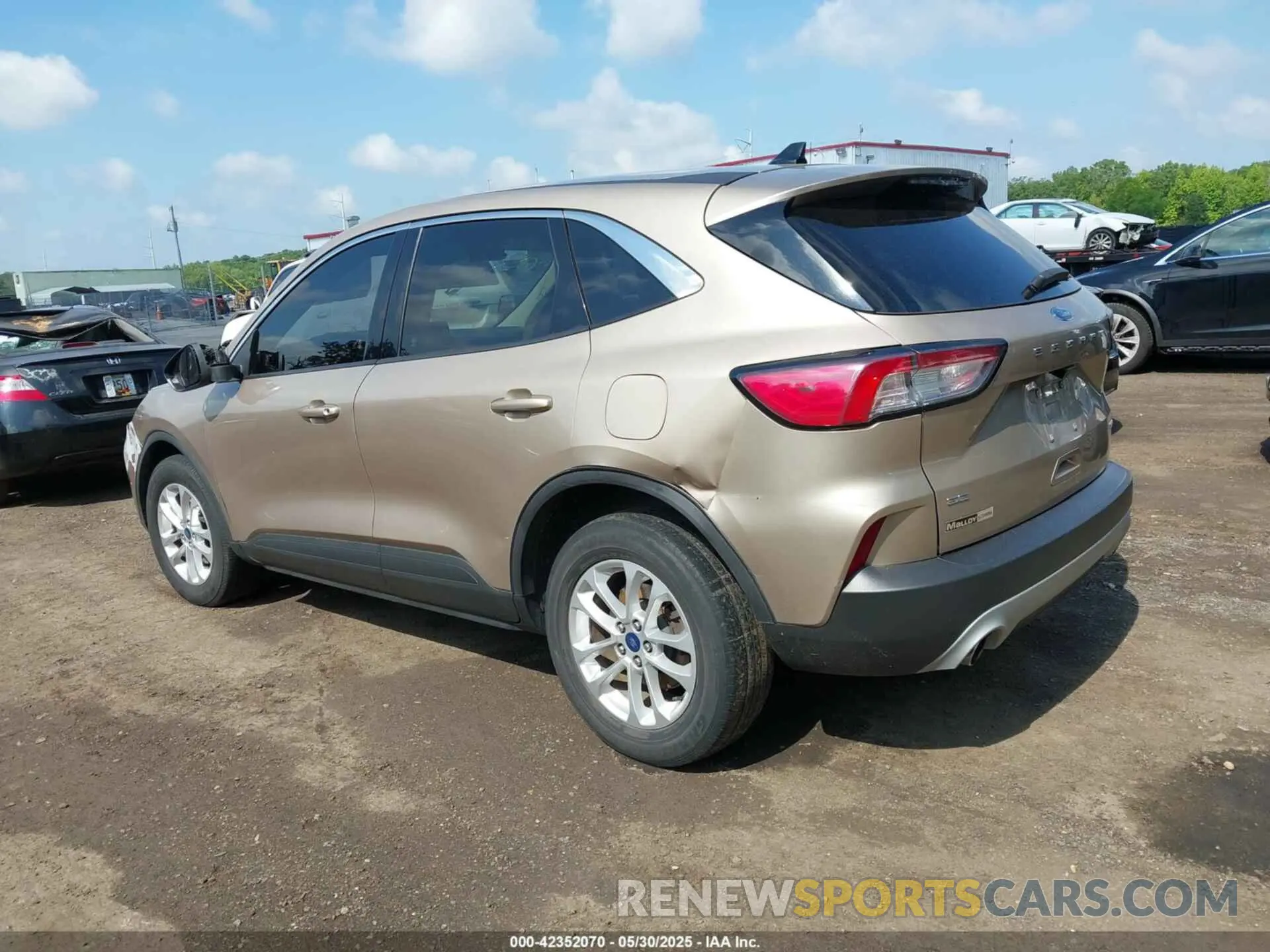 3 Photograph of a damaged car 1FMCU9G67LUA94600 FORD ESCAPE 2020