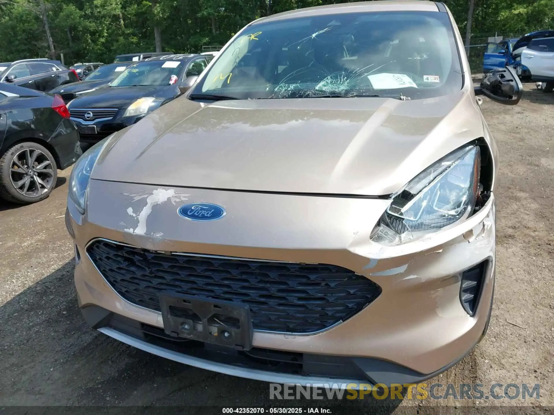 6 Photograph of a damaged car 1FMCU9G67LUA94600 FORD ESCAPE 2020