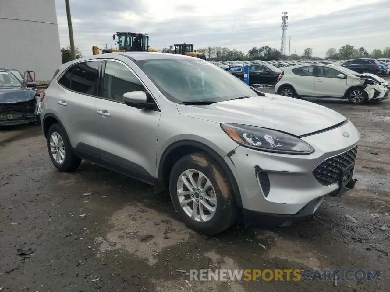 4 Photograph of a damaged car 1FMCU9G67LUA94757 FORD ESCAPE 2020