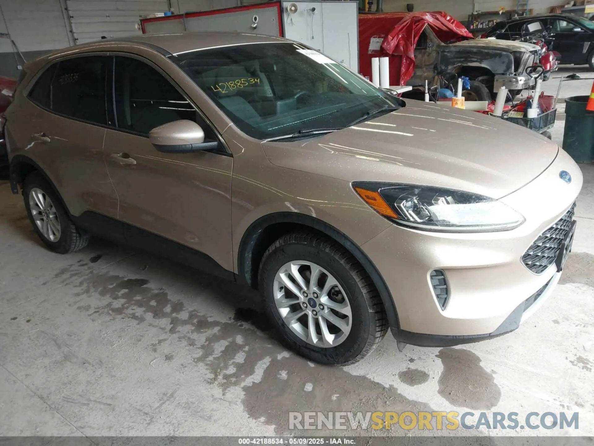 1 Photograph of a damaged car 1FMCU9G67LUC14248 FORD ESCAPE 2020