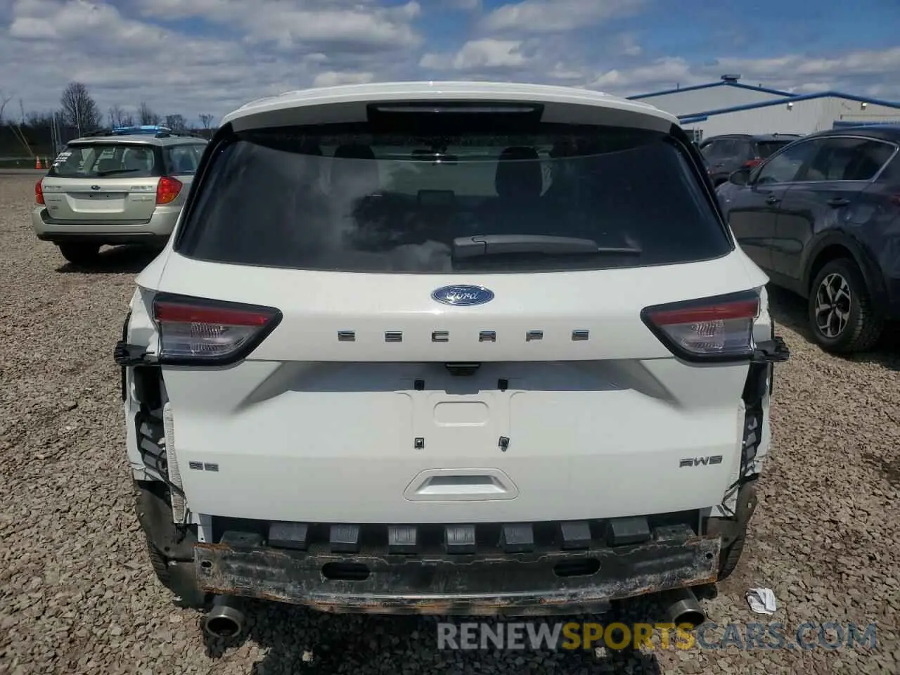 6 Photograph of a damaged car 1FMCU9G67LUC74028 FORD ESCAPE 2020