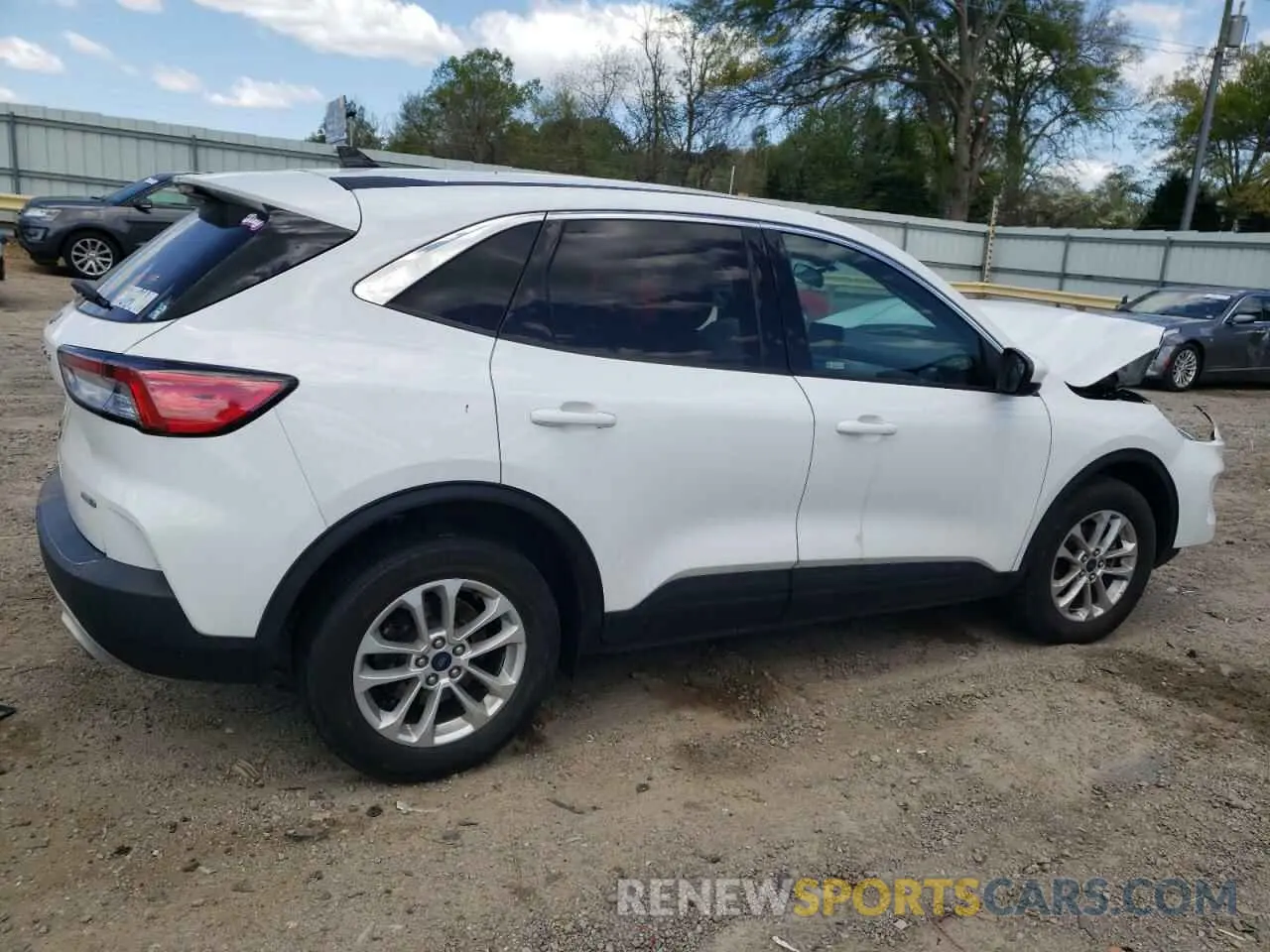 3 Photograph of a damaged car 1FMCU9G68LUA37970 FORD ESCAPE 2020