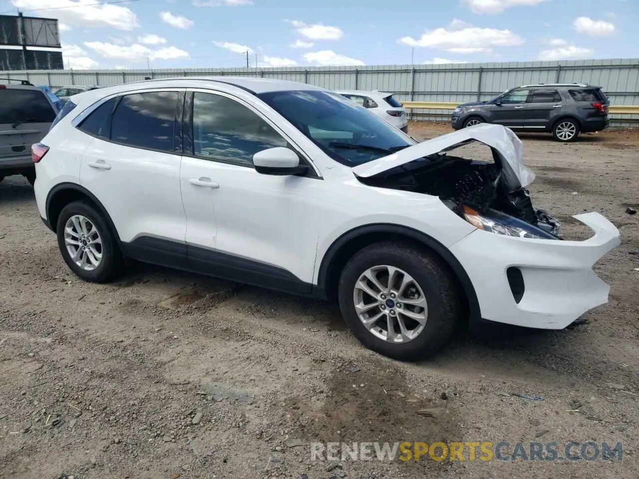 4 Photograph of a damaged car 1FMCU9G68LUA37970 FORD ESCAPE 2020