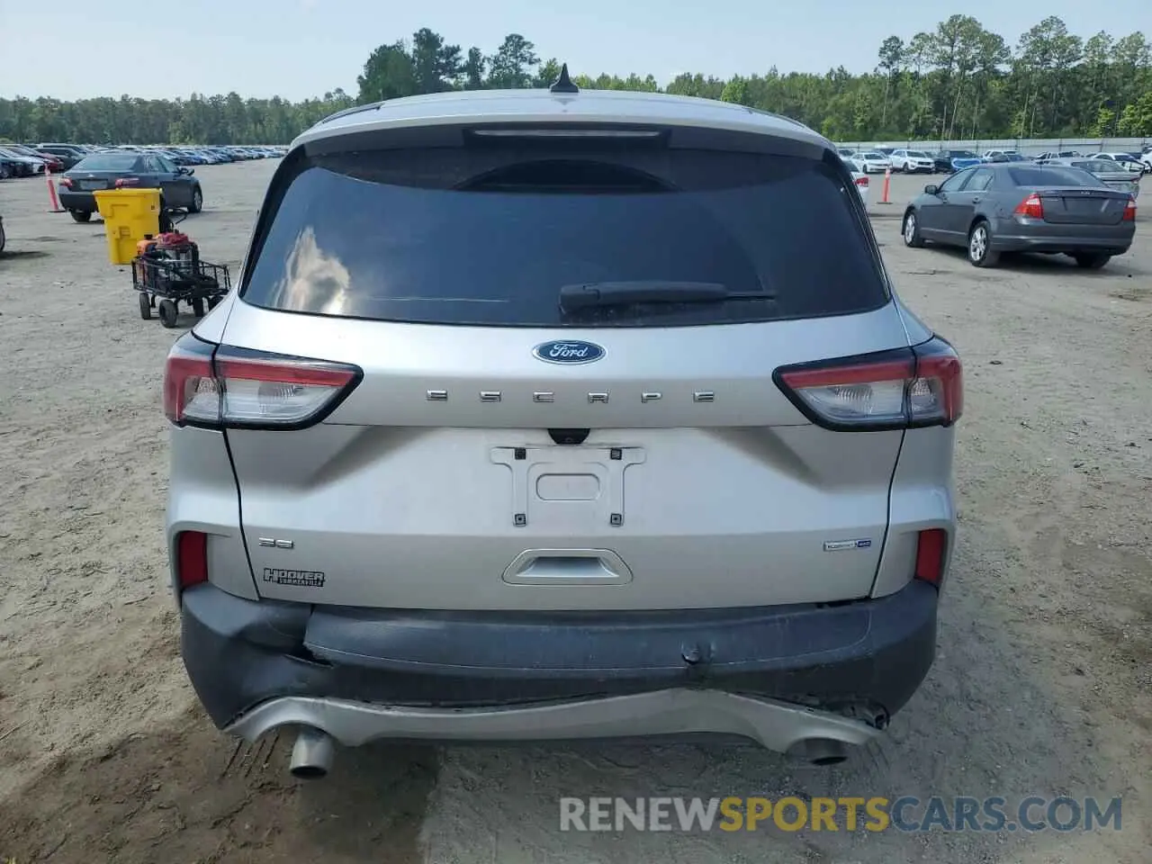 6 Photograph of a damaged car 1FMCU9G68LUA53294 FORD ESCAPE 2020