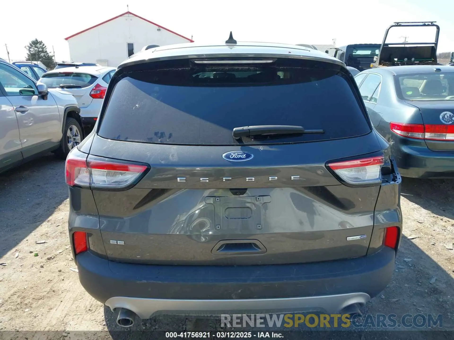16 Photograph of a damaged car 1FMCU9G68LUB37518 FORD ESCAPE 2020