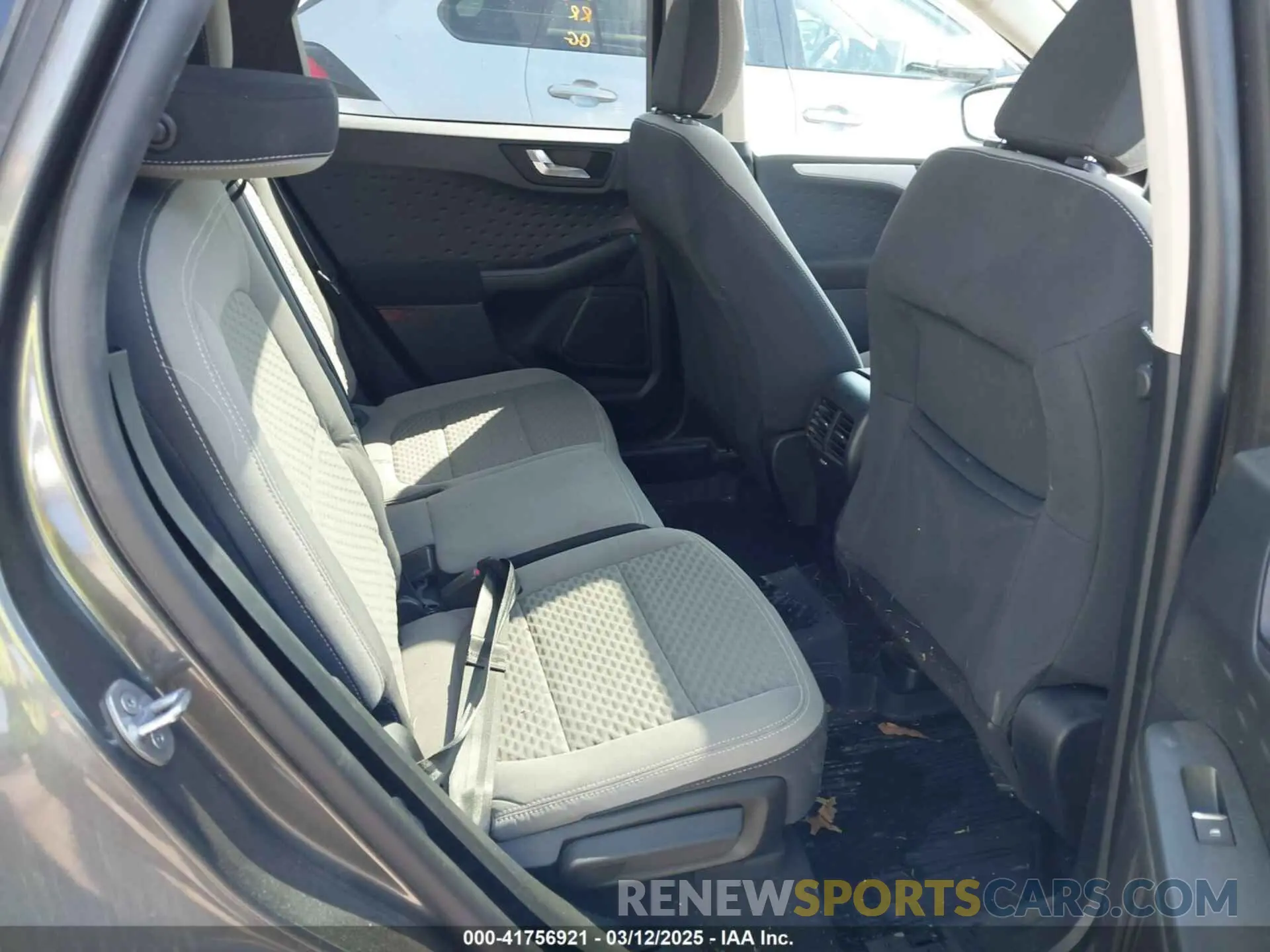 8 Photograph of a damaged car 1FMCU9G68LUB37518 FORD ESCAPE 2020