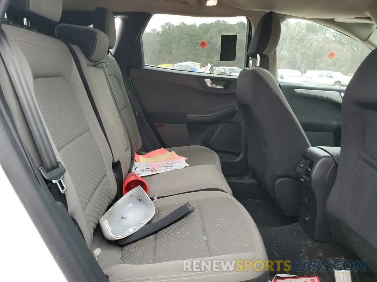 11 Photograph of a damaged car 1FMCU9G68LUB44940 FORD ESCAPE 2020