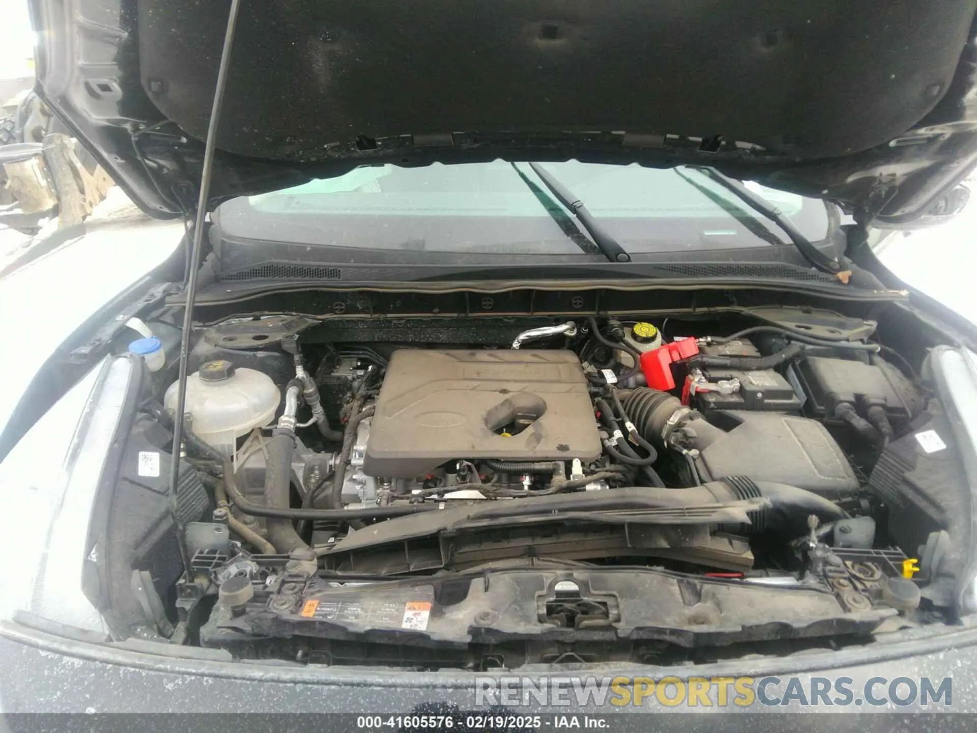 10 Photograph of a damaged car 1FMCU9G68LUB64783 FORD ESCAPE 2020