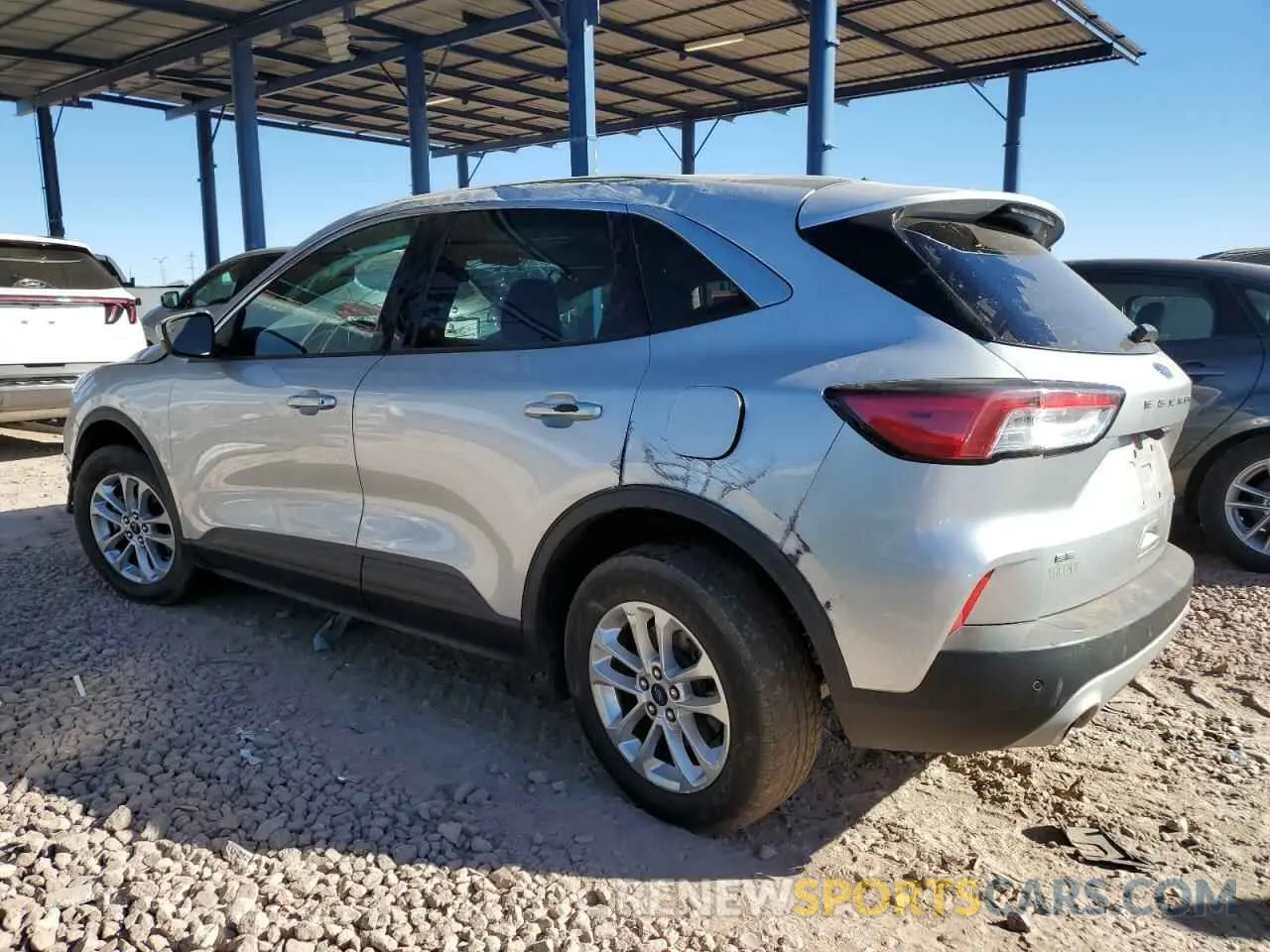 2 Photograph of a damaged car 1FMCU9G68LUB84189 FORD ESCAPE 2020