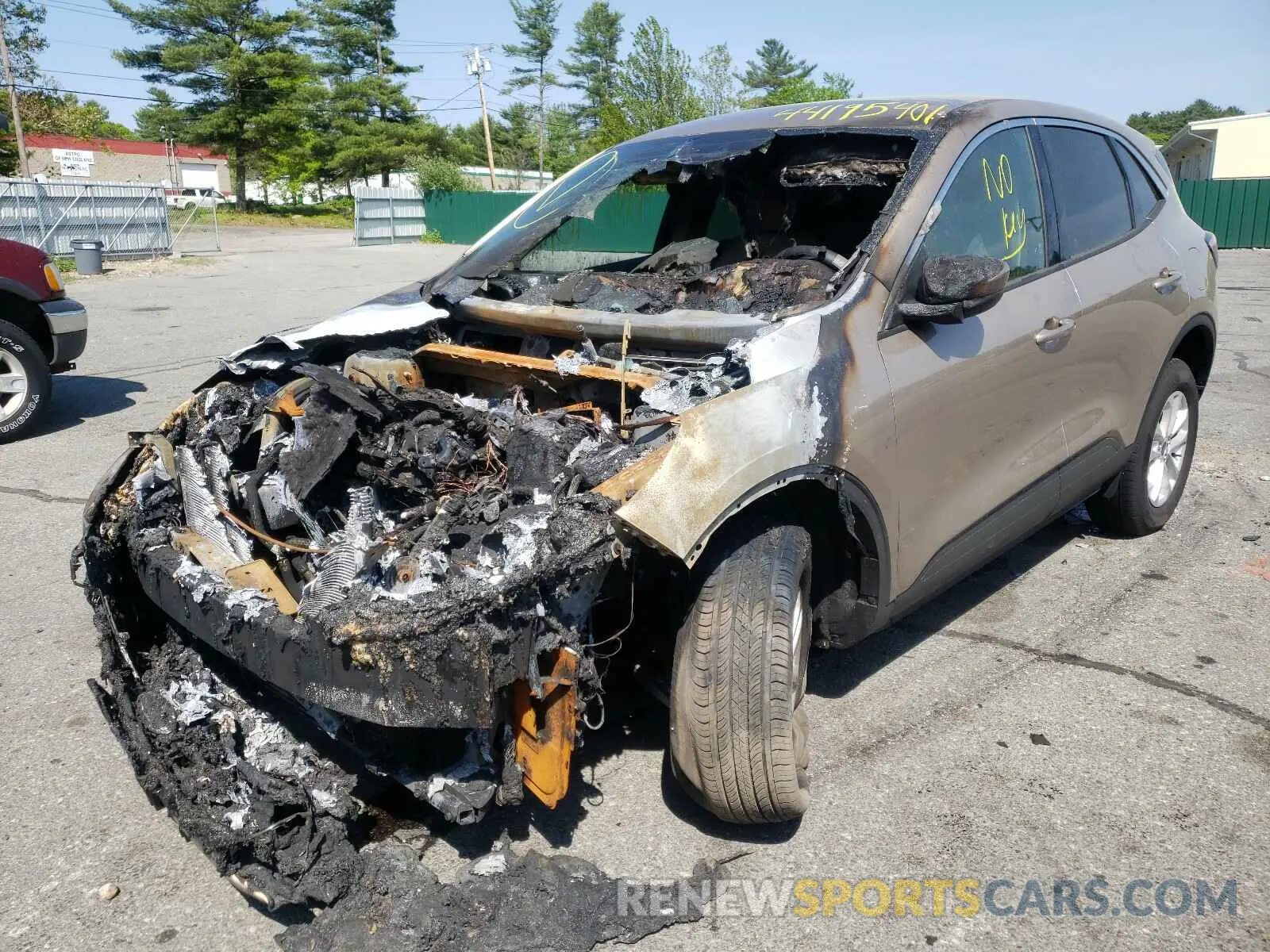 2 Photograph of a damaged car 1FMCU9G68LUB87254 FORD ESCAPE 2020