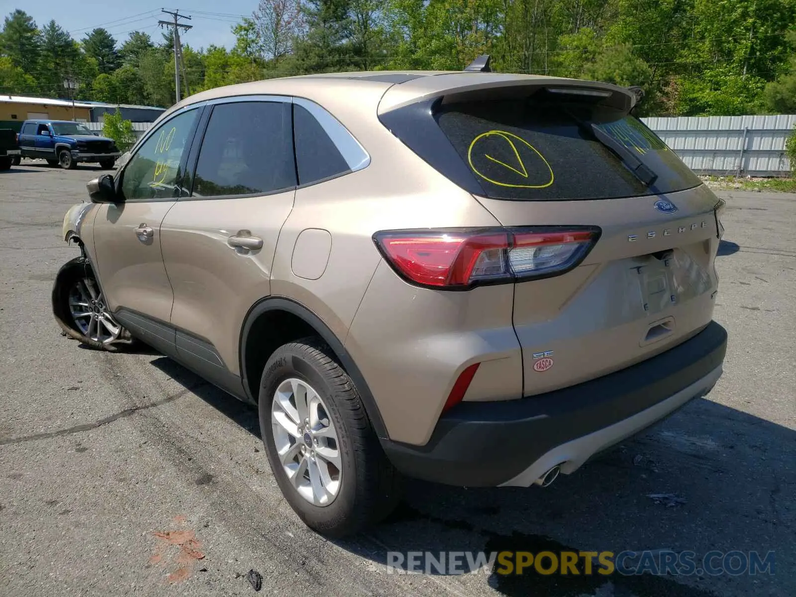 3 Photograph of a damaged car 1FMCU9G68LUB87254 FORD ESCAPE 2020