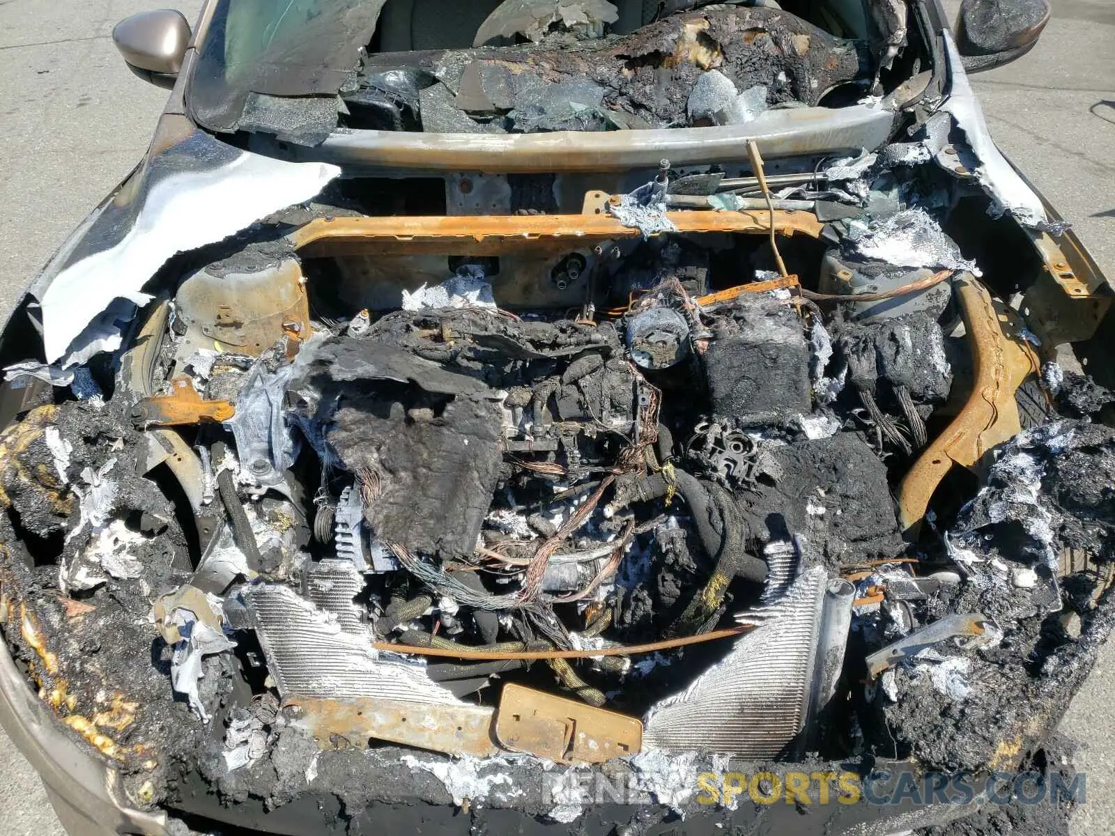 7 Photograph of a damaged car 1FMCU9G68LUB87254 FORD ESCAPE 2020