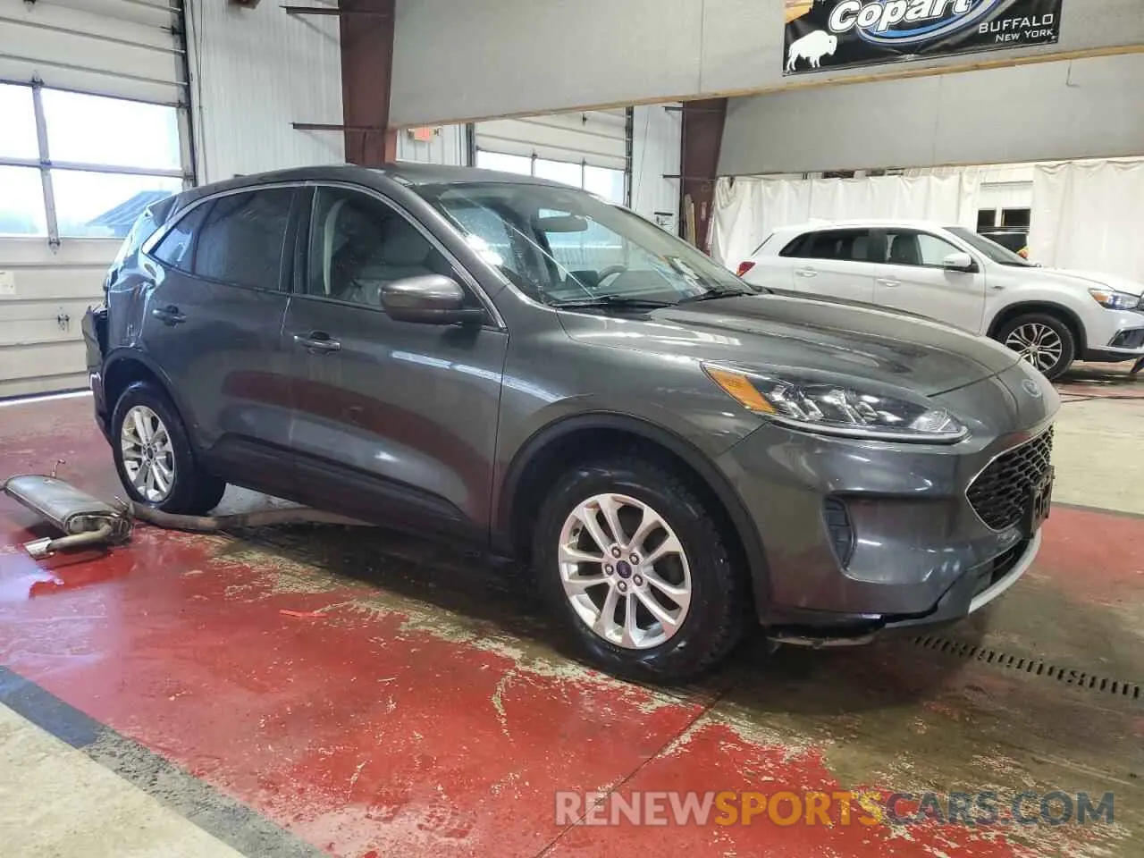 4 Photograph of a damaged car 1FMCU9G68LUC28241 FORD ESCAPE 2020