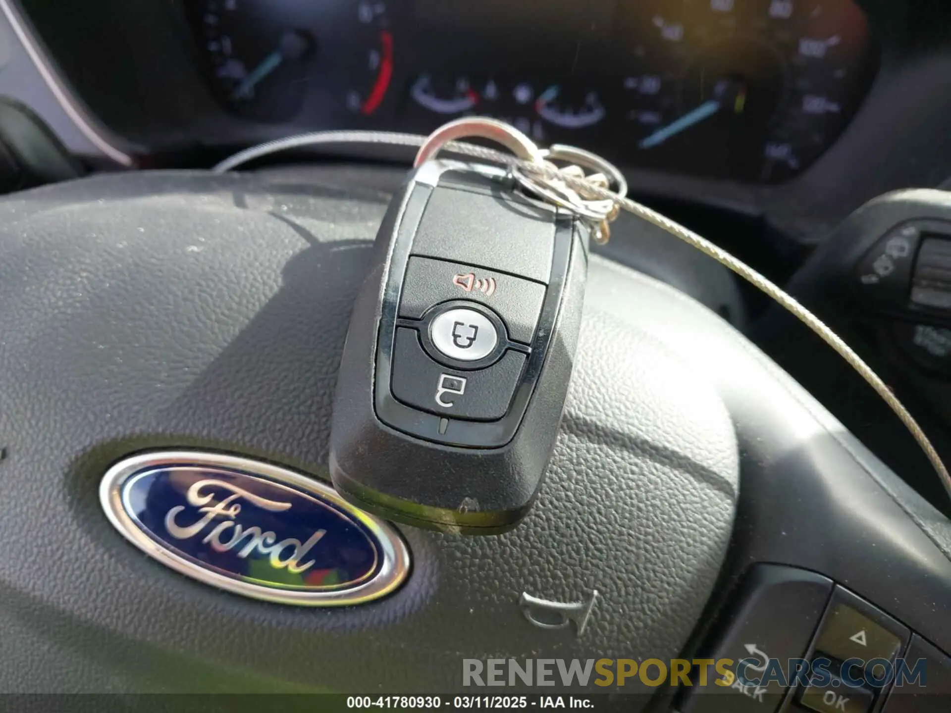 11 Photograph of a damaged car 1FMCU9G68LUC31480 FORD ESCAPE 2020