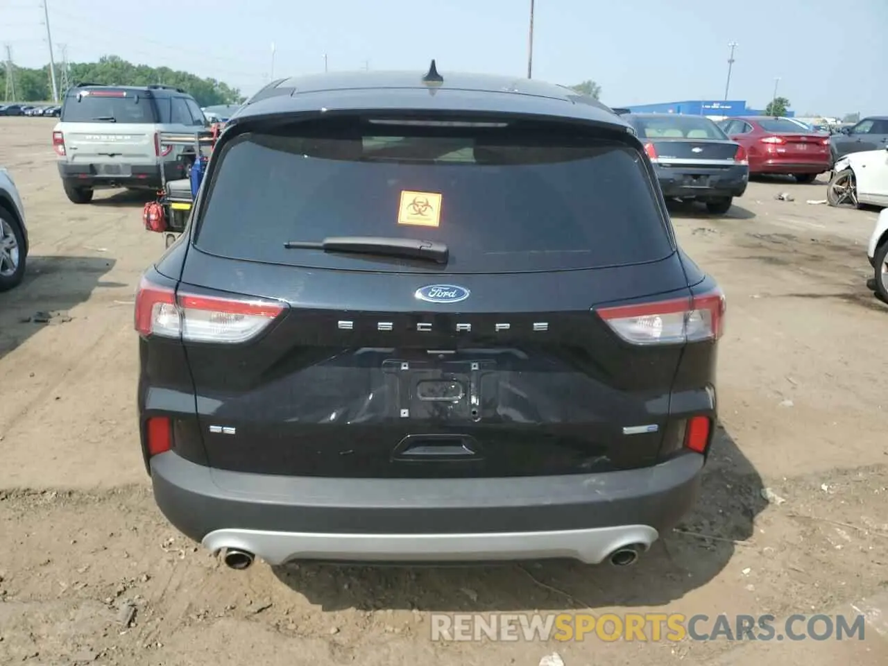 6 Photograph of a damaged car 1FMCU9G68LUC42639 FORD ESCAPE 2020