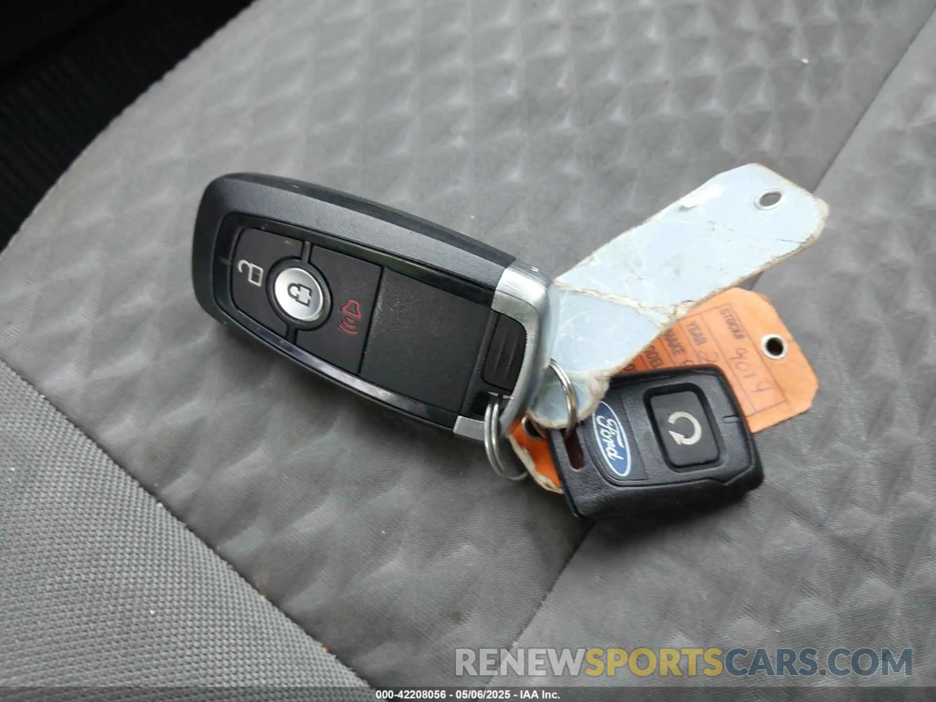 11 Photograph of a damaged car 1FMCU9G69LUA09014 FORD ESCAPE 2020