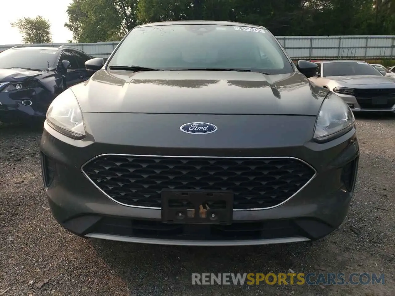 5 Photograph of a damaged car 1FMCU9G69LUA20482 FORD ESCAPE 2020