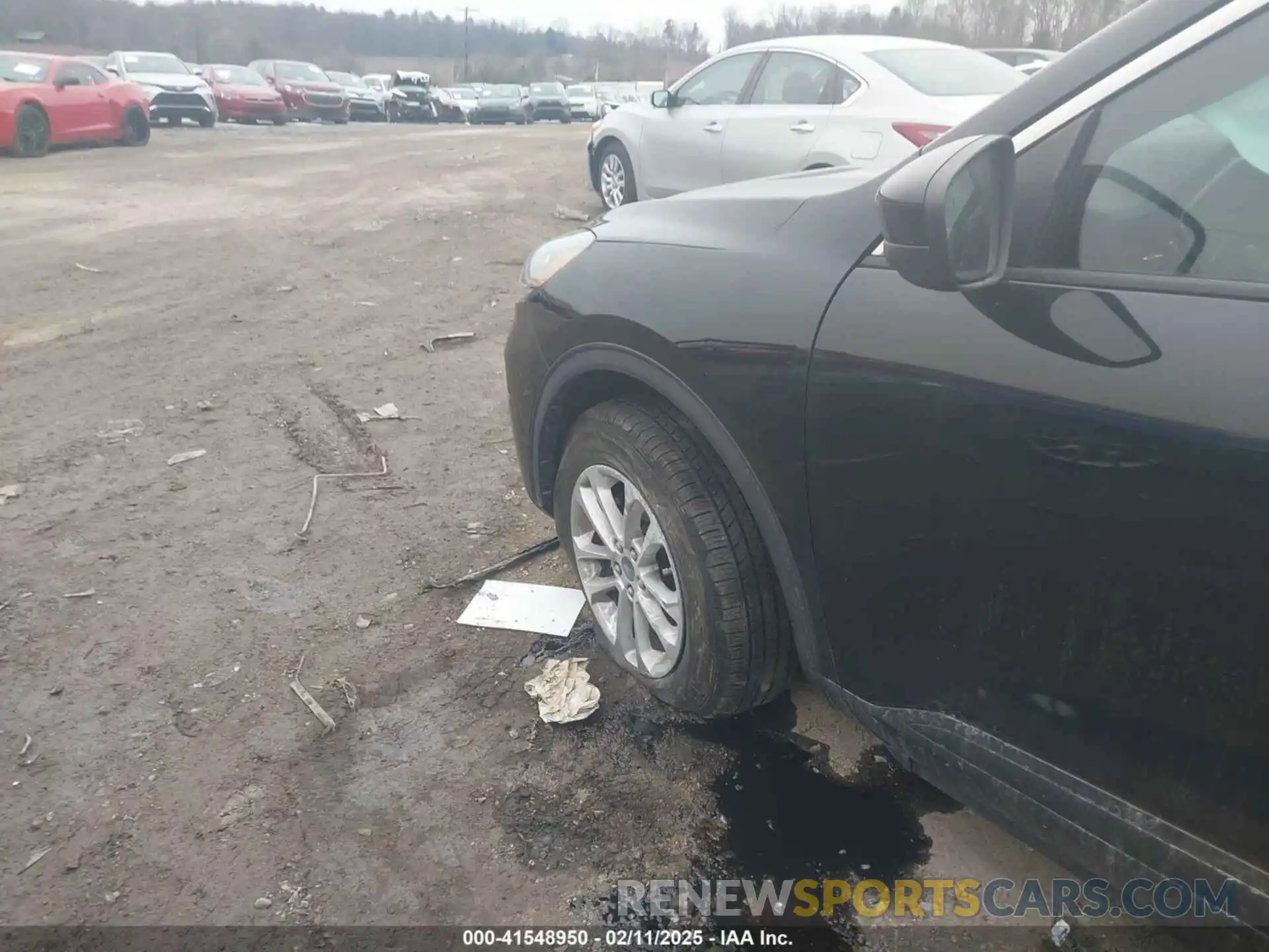 6 Photograph of a damaged car 1FMCU9G69LUB27886 FORD ESCAPE 2020