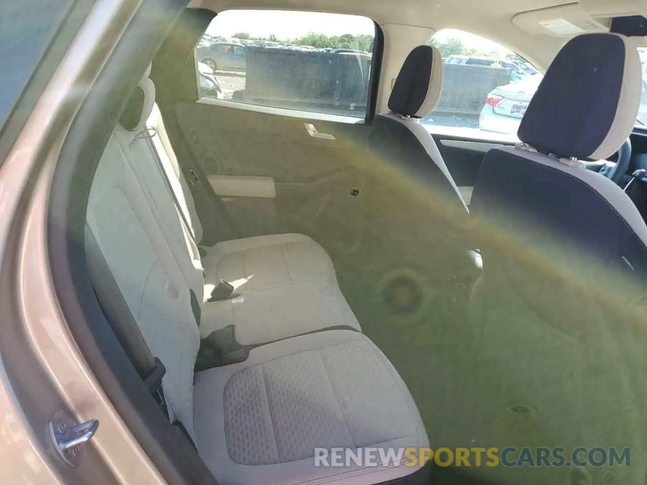 11 Photograph of a damaged car 1FMCU9G69LUB63156 FORD ESCAPE 2020