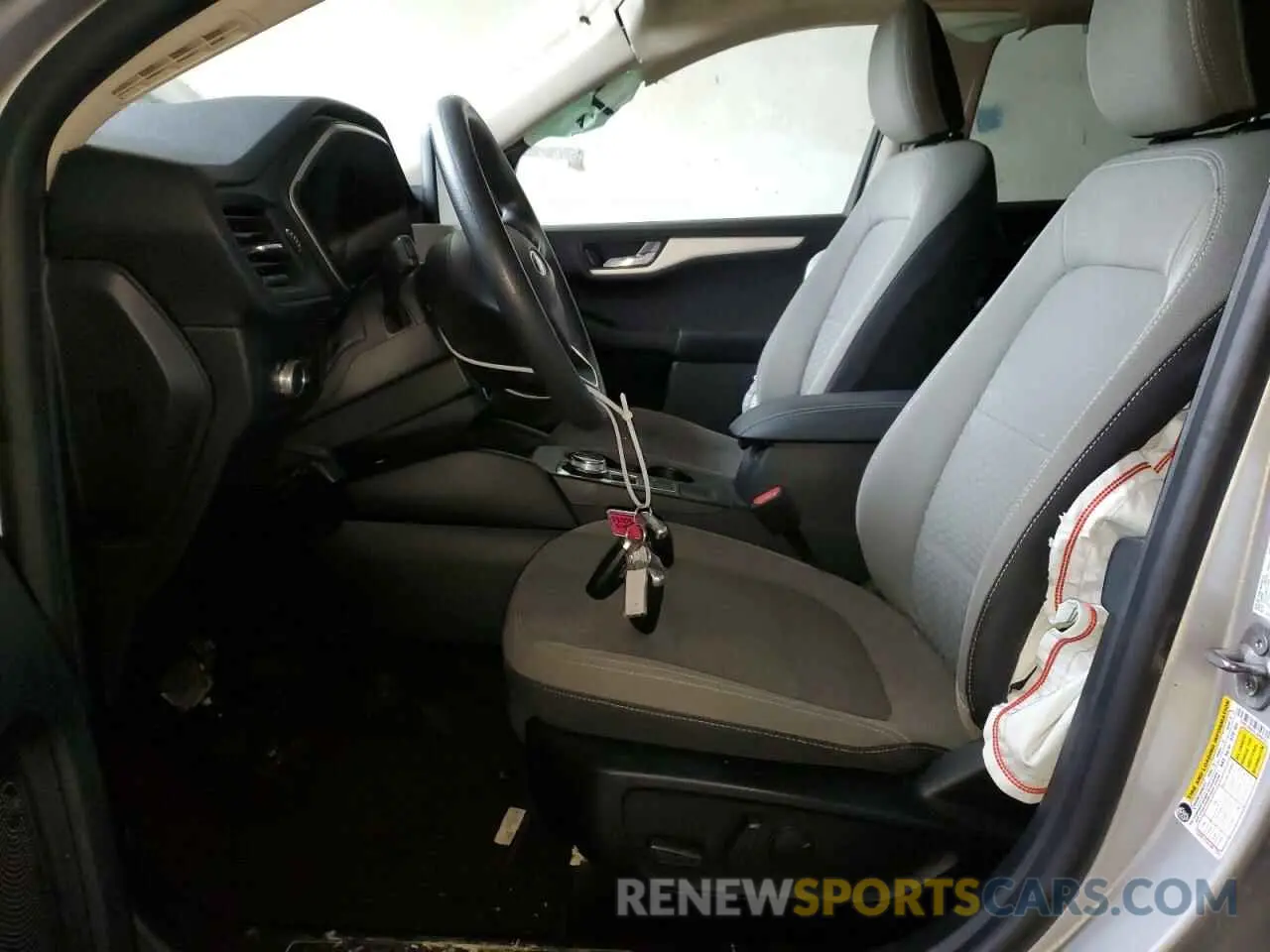 7 Photograph of a damaged car 1FMCU9G69LUB96836 FORD ESCAPE 2020